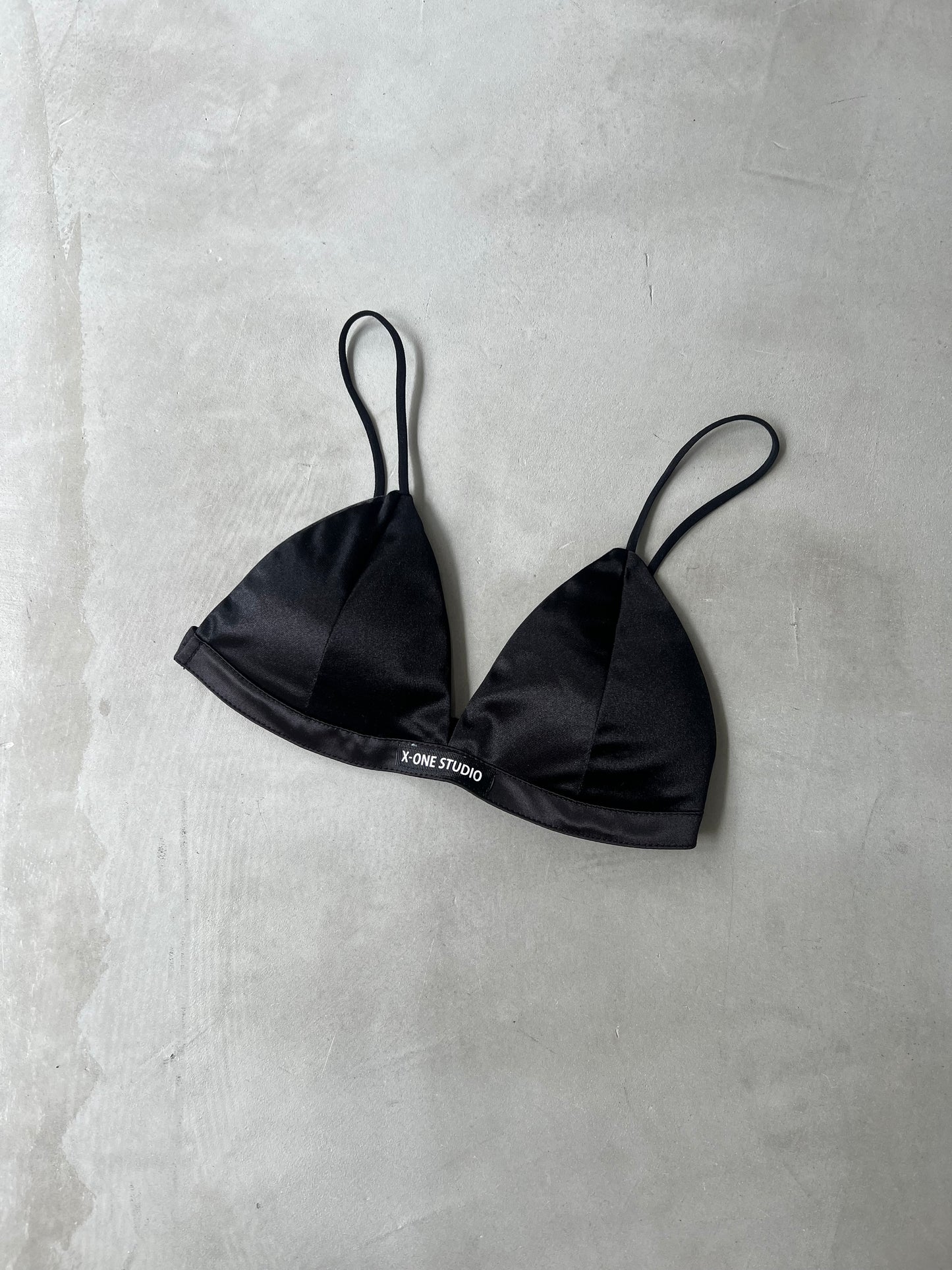 SATIN BRALETTE "BLACK"