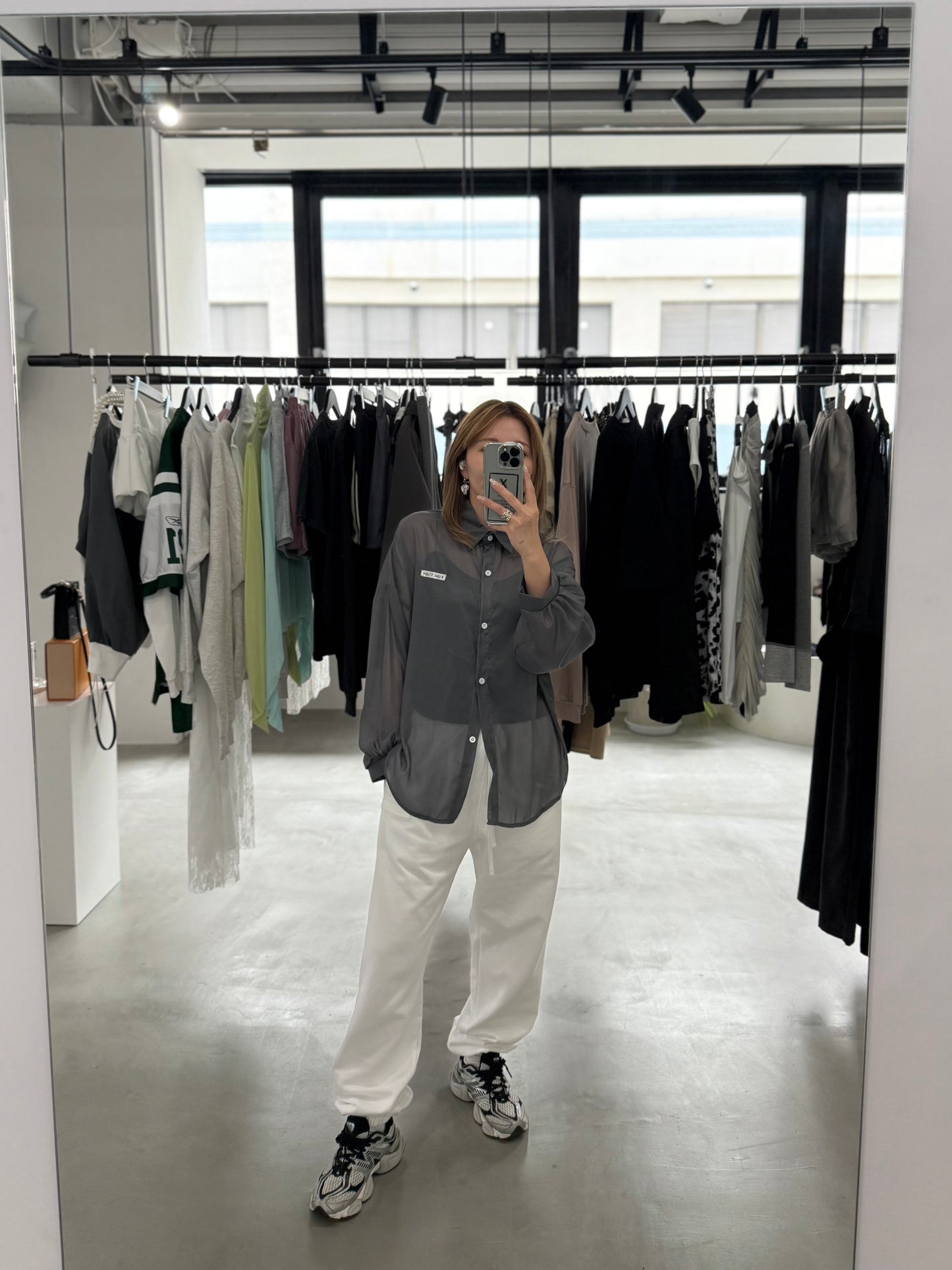 AIRY SHEER SHIRT "GRAY"