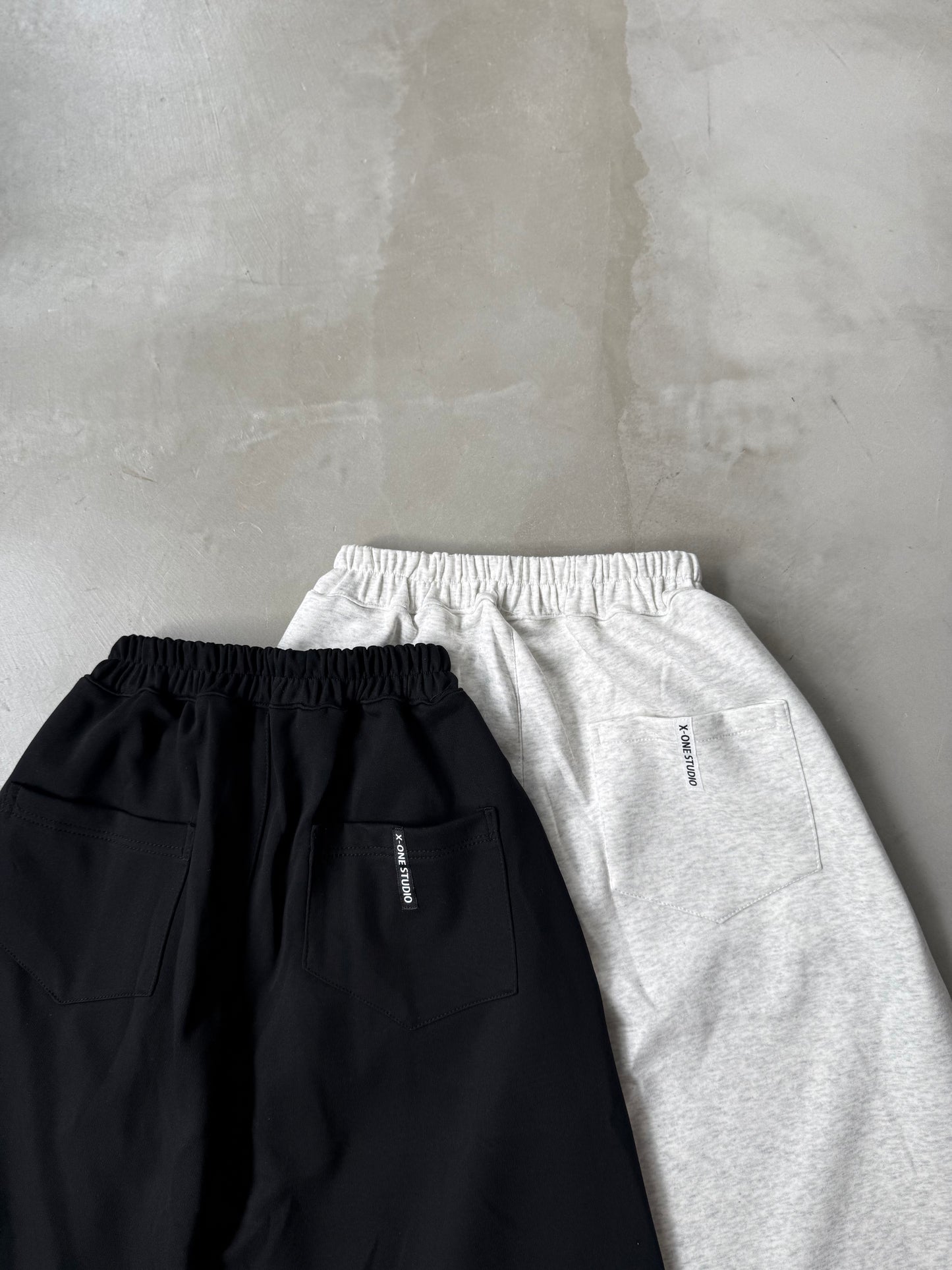 LOOSE SWEAT PANTS "ASH"