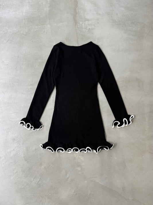 SHAKE FRILL DRESS "BLACK"