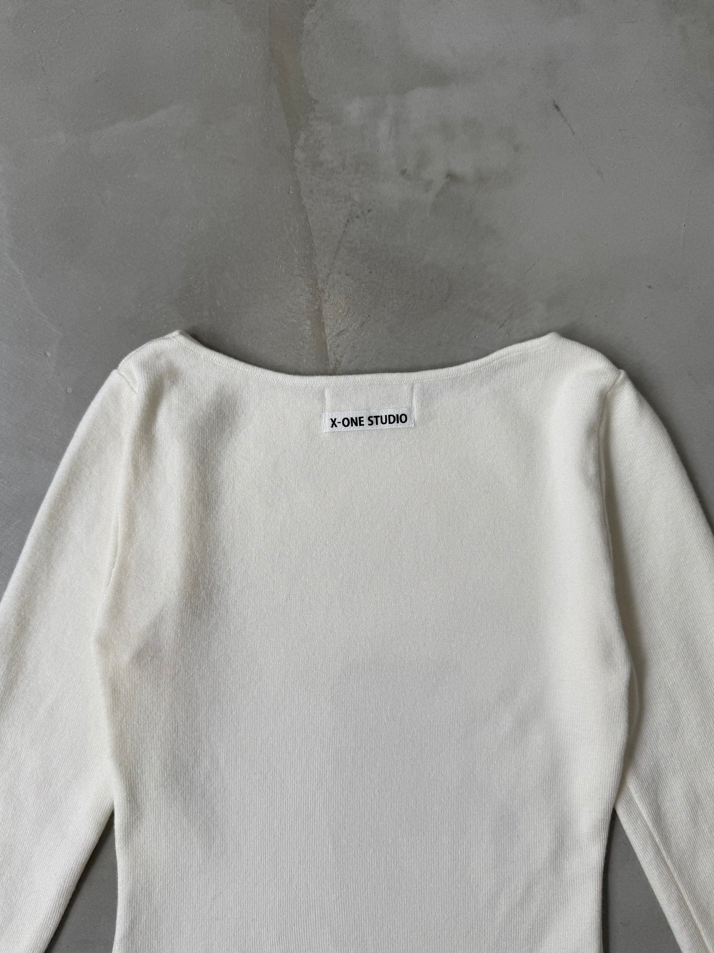 SHAKE FRILL DRESS "WHITE"