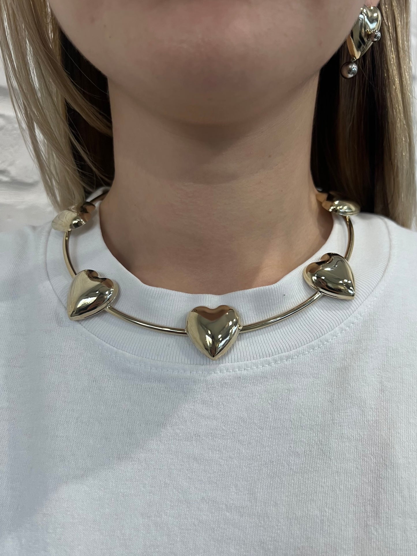 PETRA CHOKER