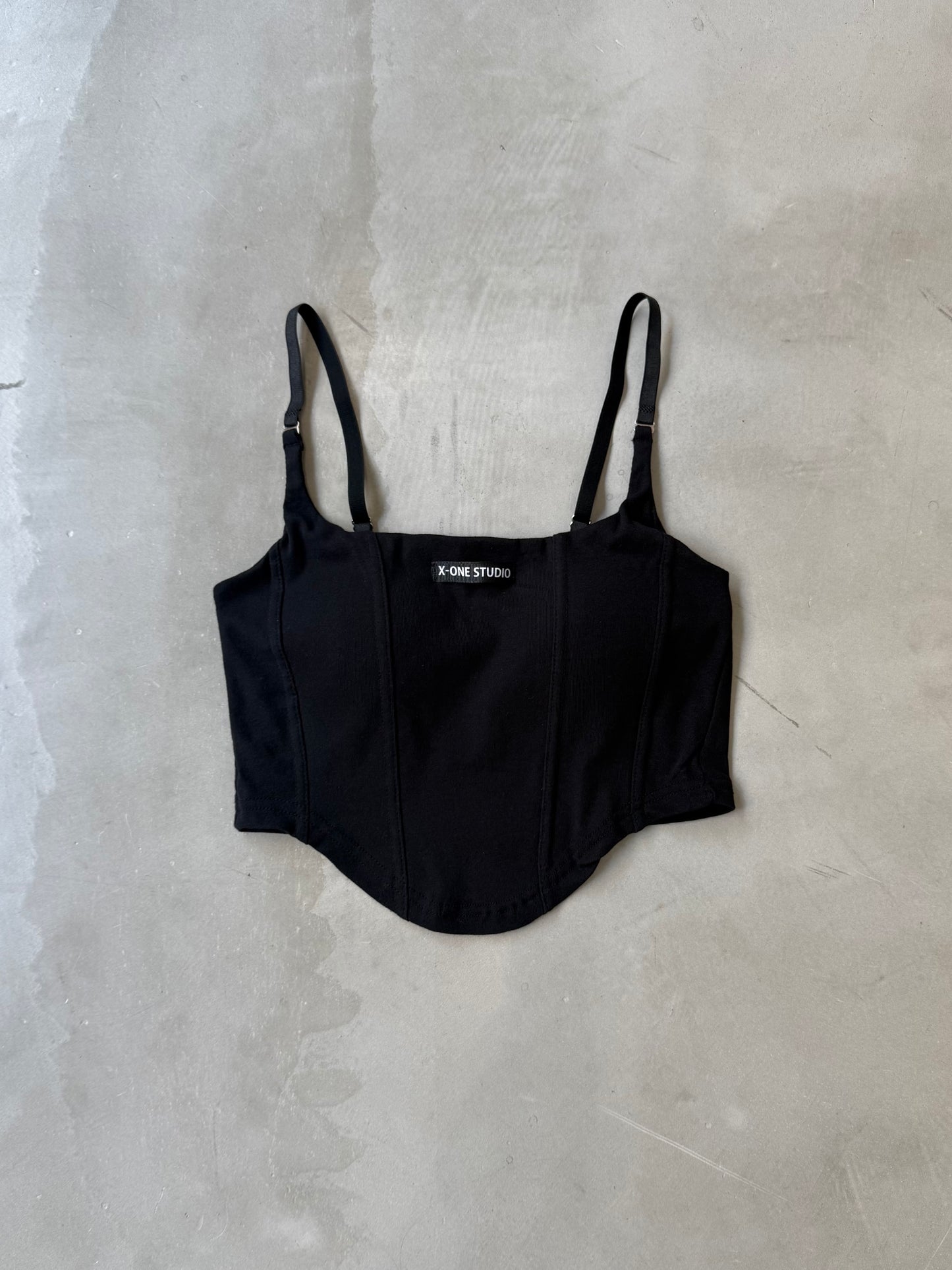 BLOCK STRAP CAMI "BLACK"