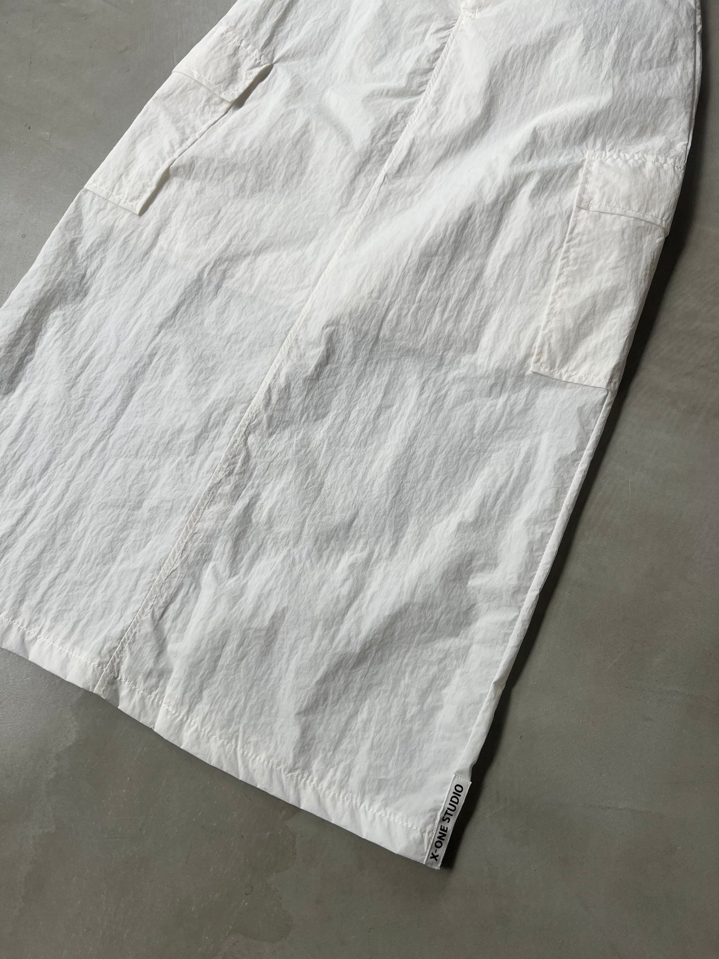 NYLON CARGO SKIRT “WHITE”