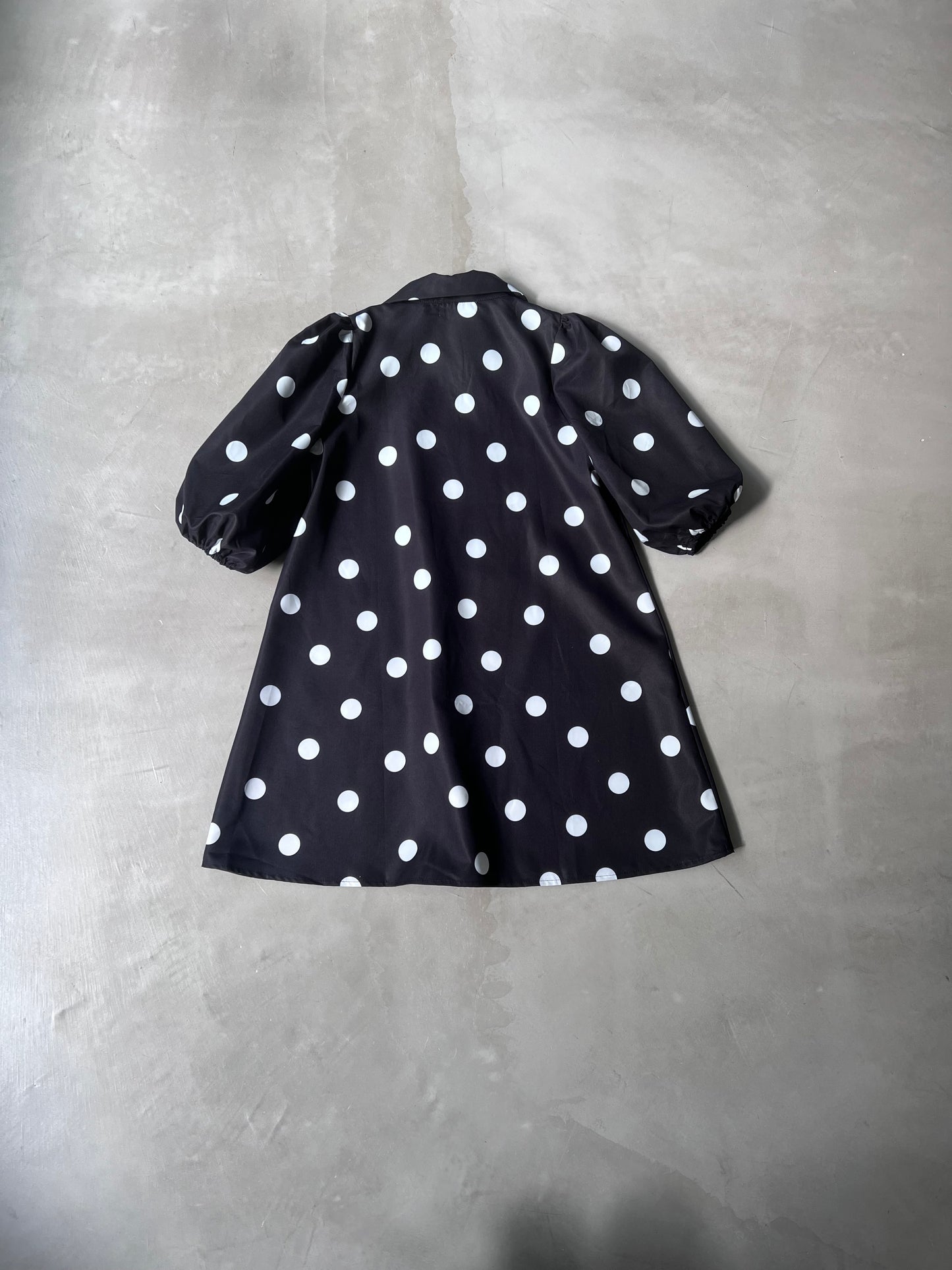 DOT MIDI DRESS