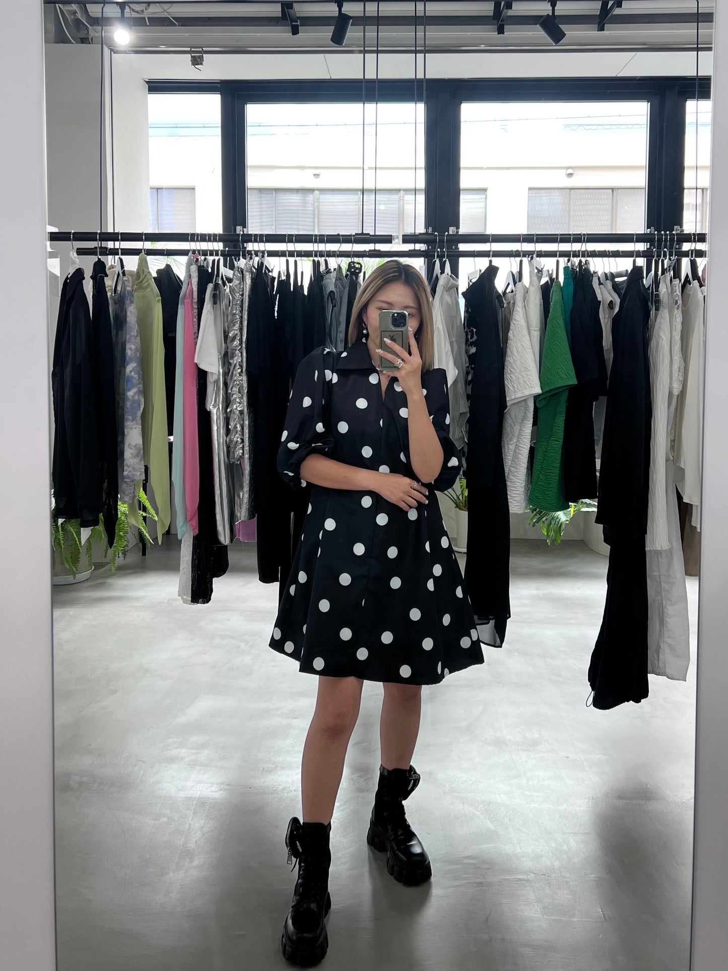 DOT MIDI DRESS