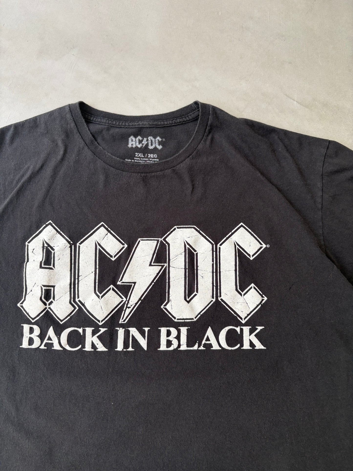 ［VINTAGE］T-shirt “AC/DC”
