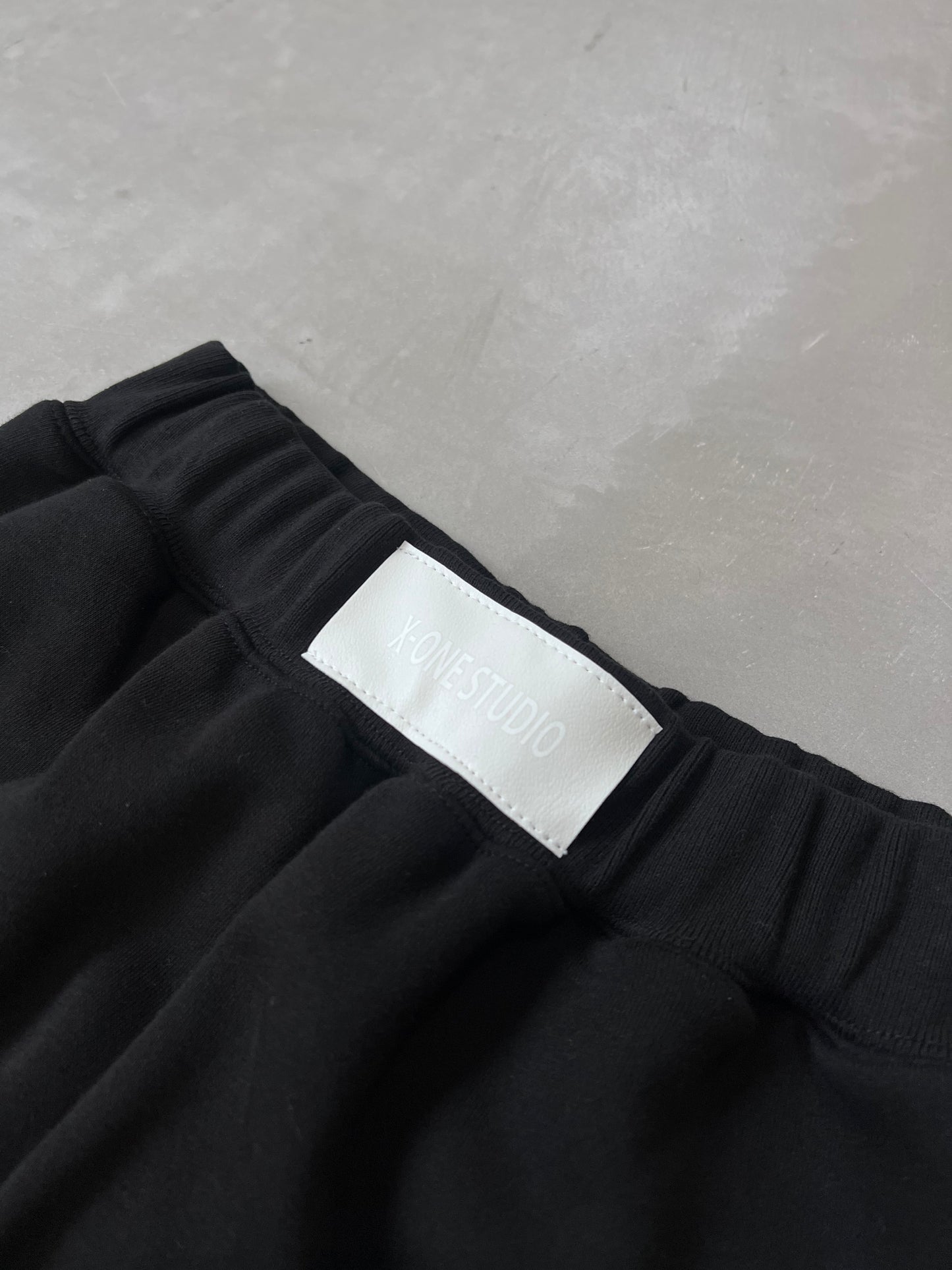 X-ONE SWEAT PANTS "BLACK"