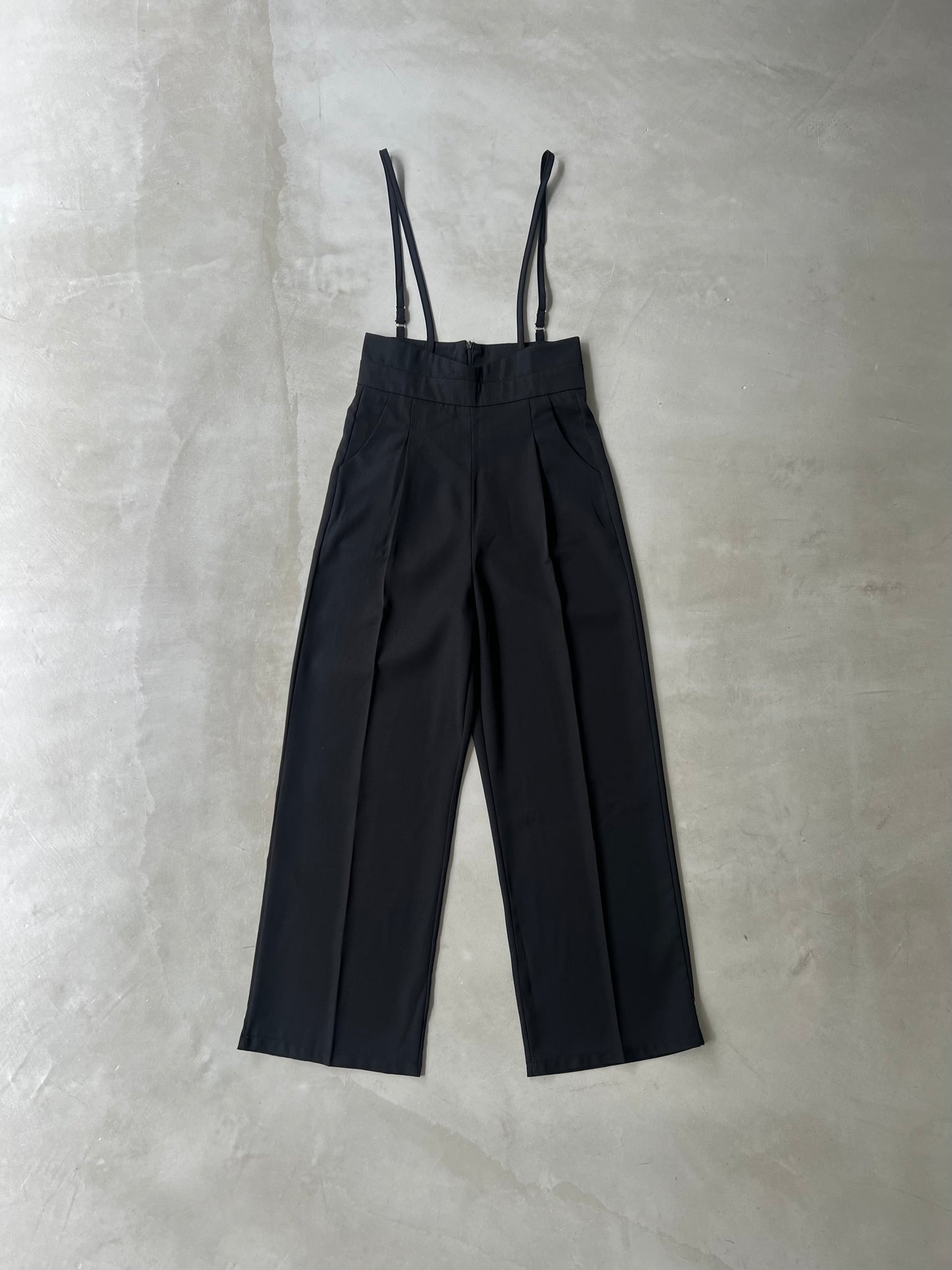 SUSPENDER PANTS