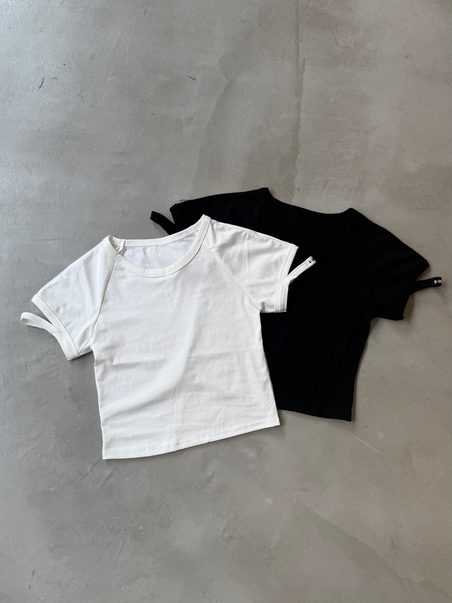 CUT SLEEVE TEE "BLACK"