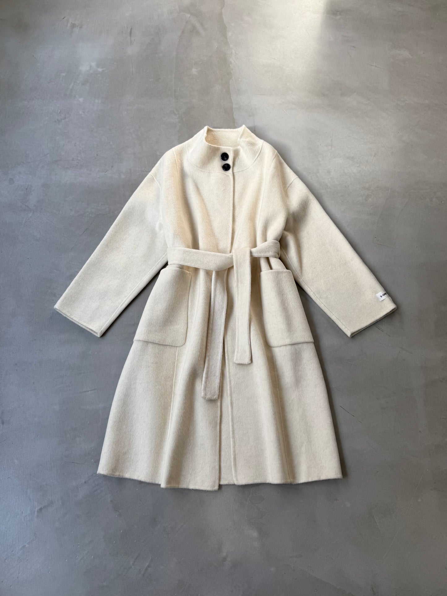 MELTON WOOL COAT "IVORY"
