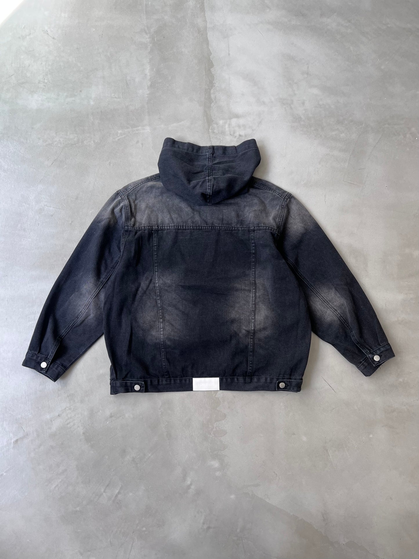 【MENS】DENIM HOODIE "WASH BLACK"￼