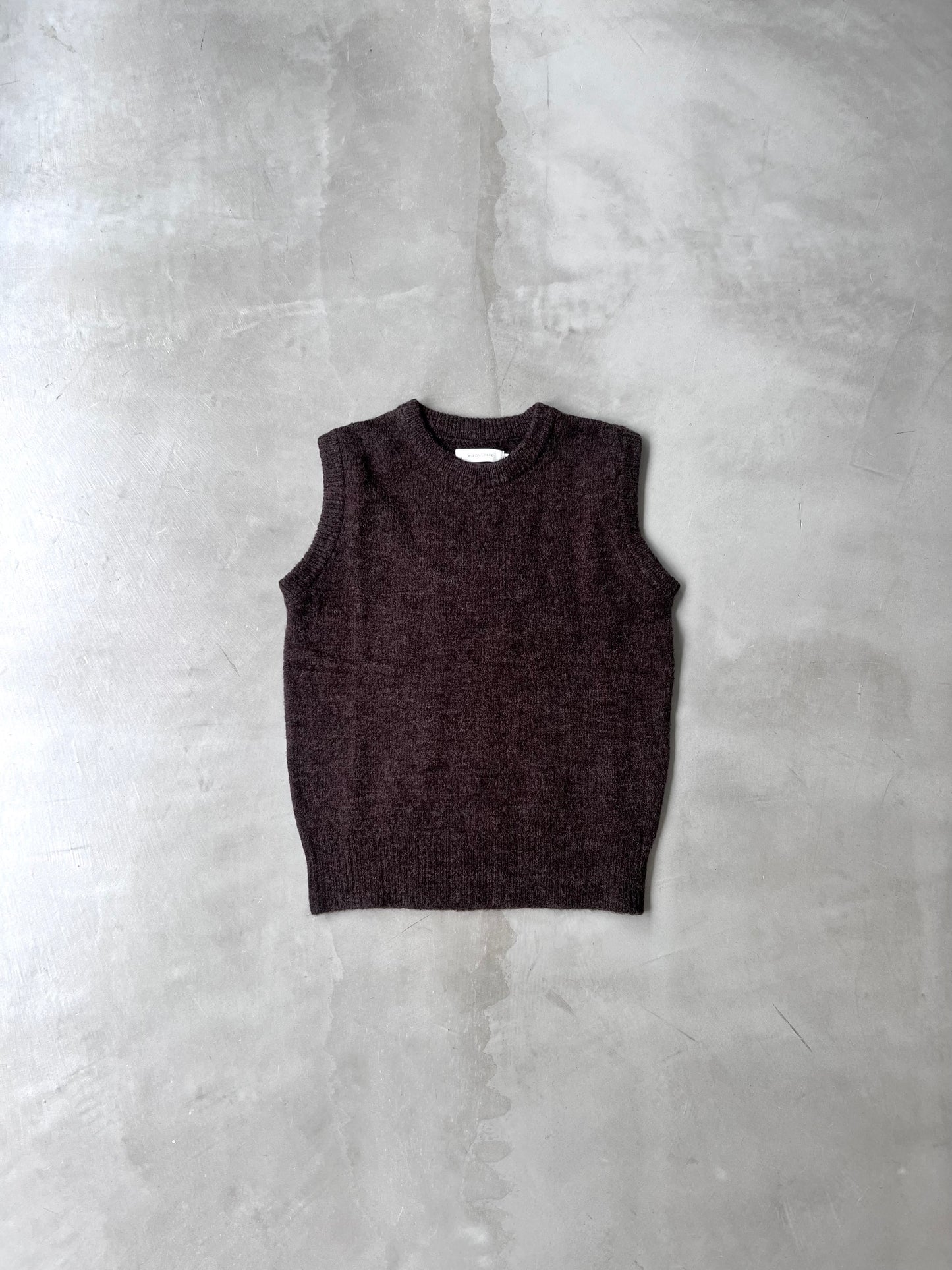 KNIT VEST "BROWN"