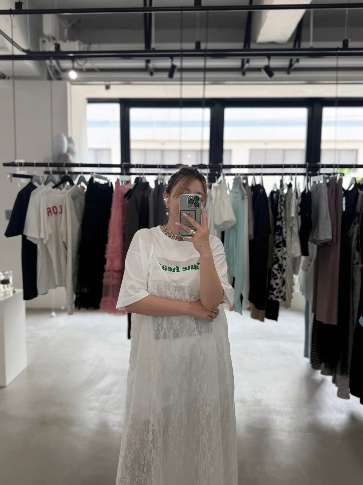 VINTAGE LACE DRESS