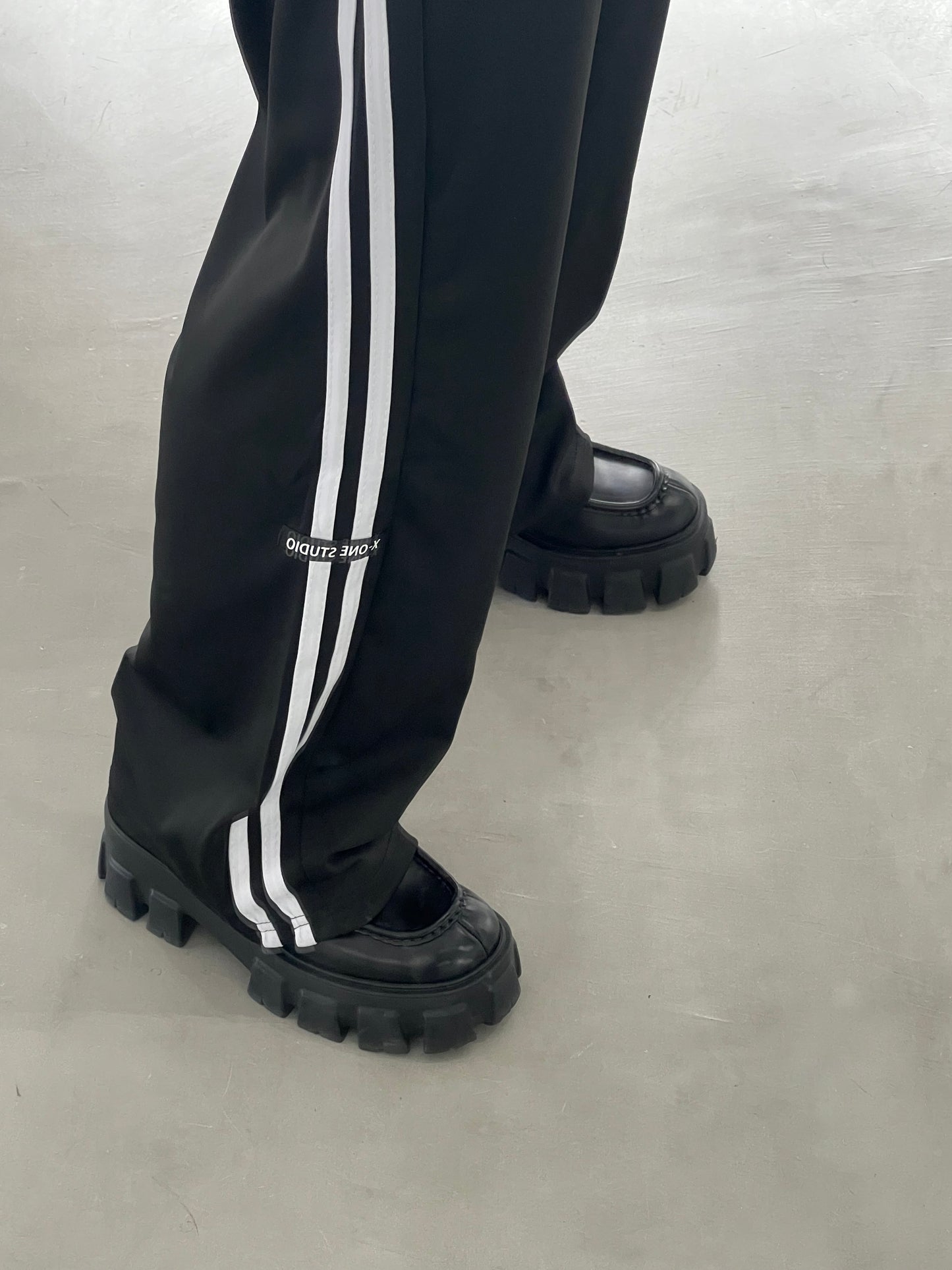 EASY TRACK PANTS