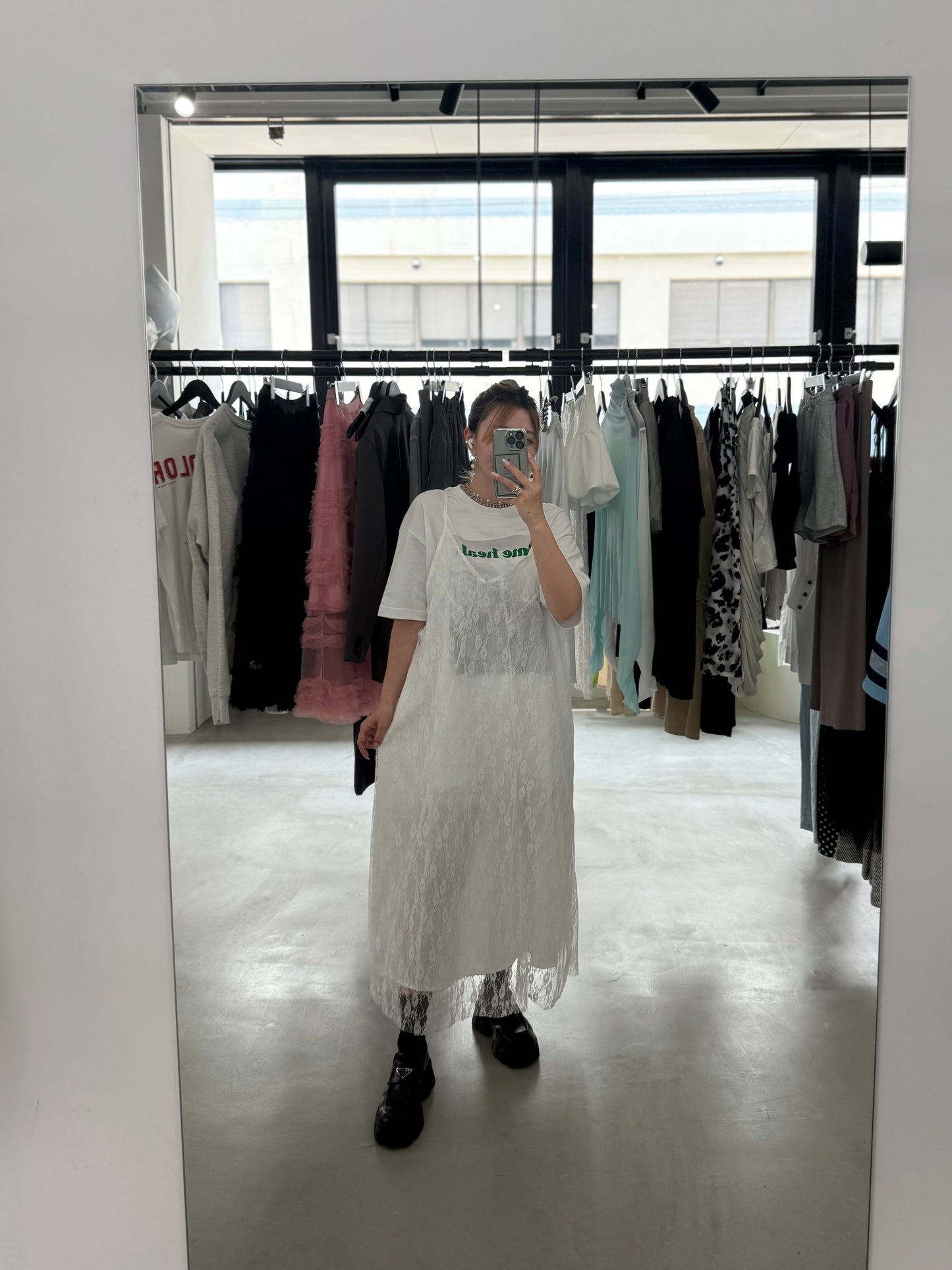 VINTAGE LACE DRESS