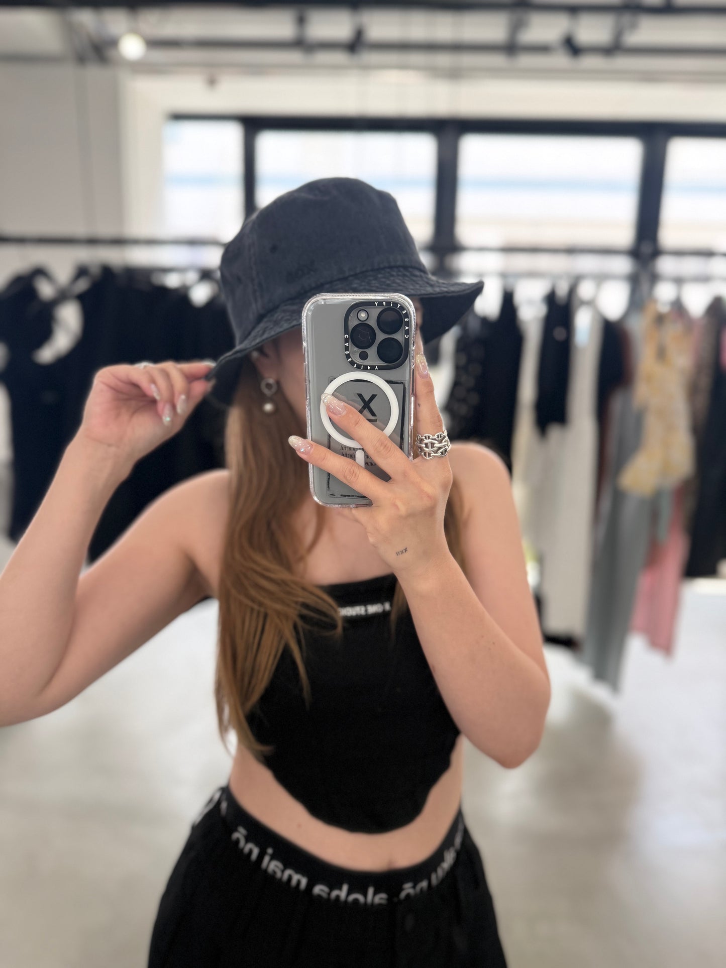 BLACK DENIM HAT