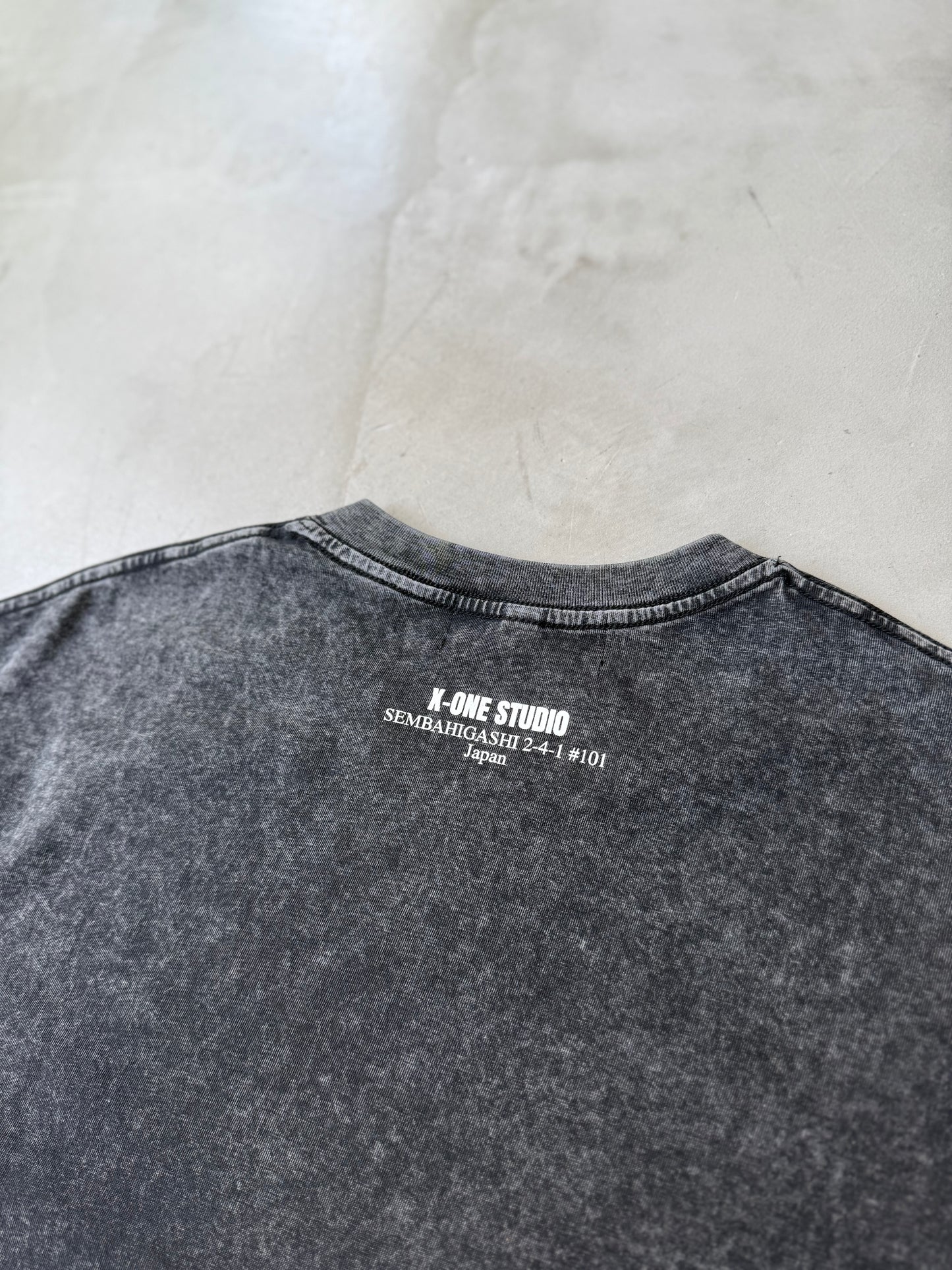 WASHED PRINT TEE "BLACK"