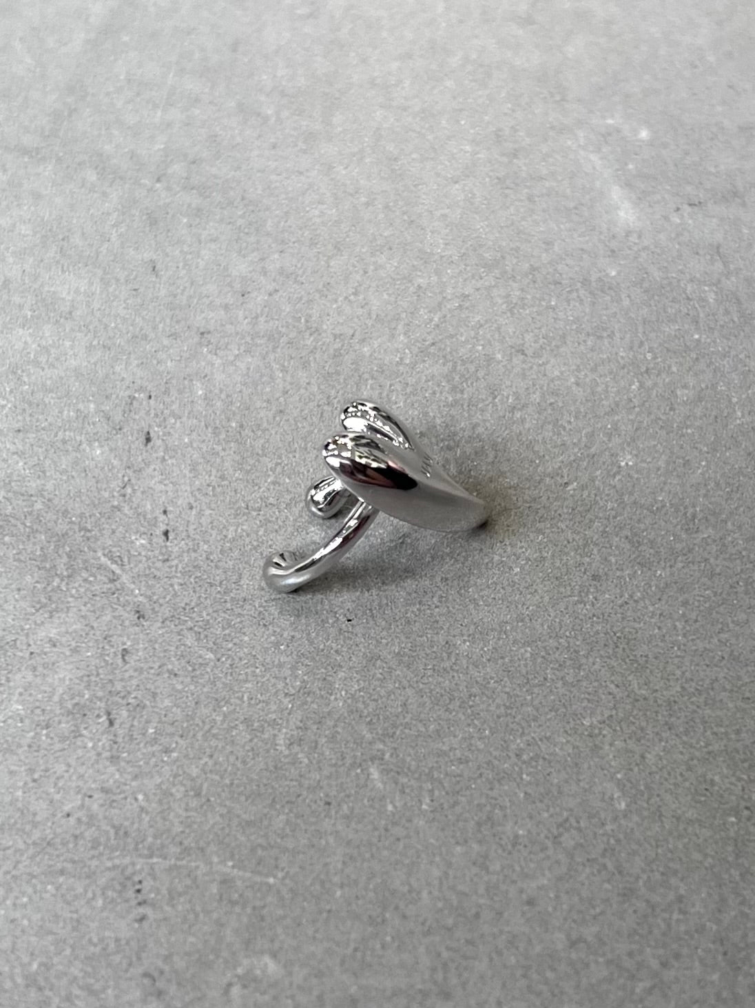 HEART EAR CUFF "SILVER"