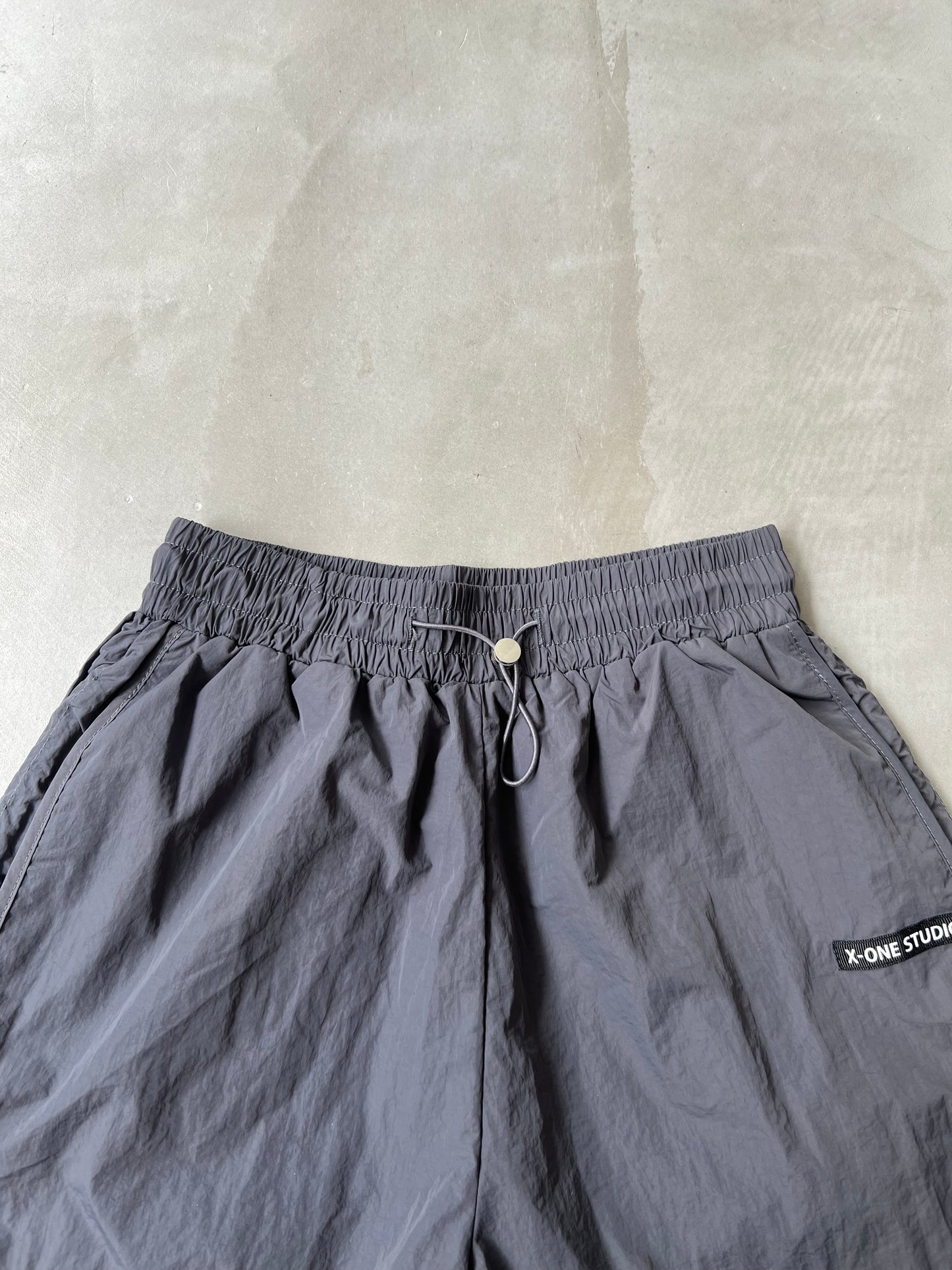 NYLON SHORT PANTS "GRAY"