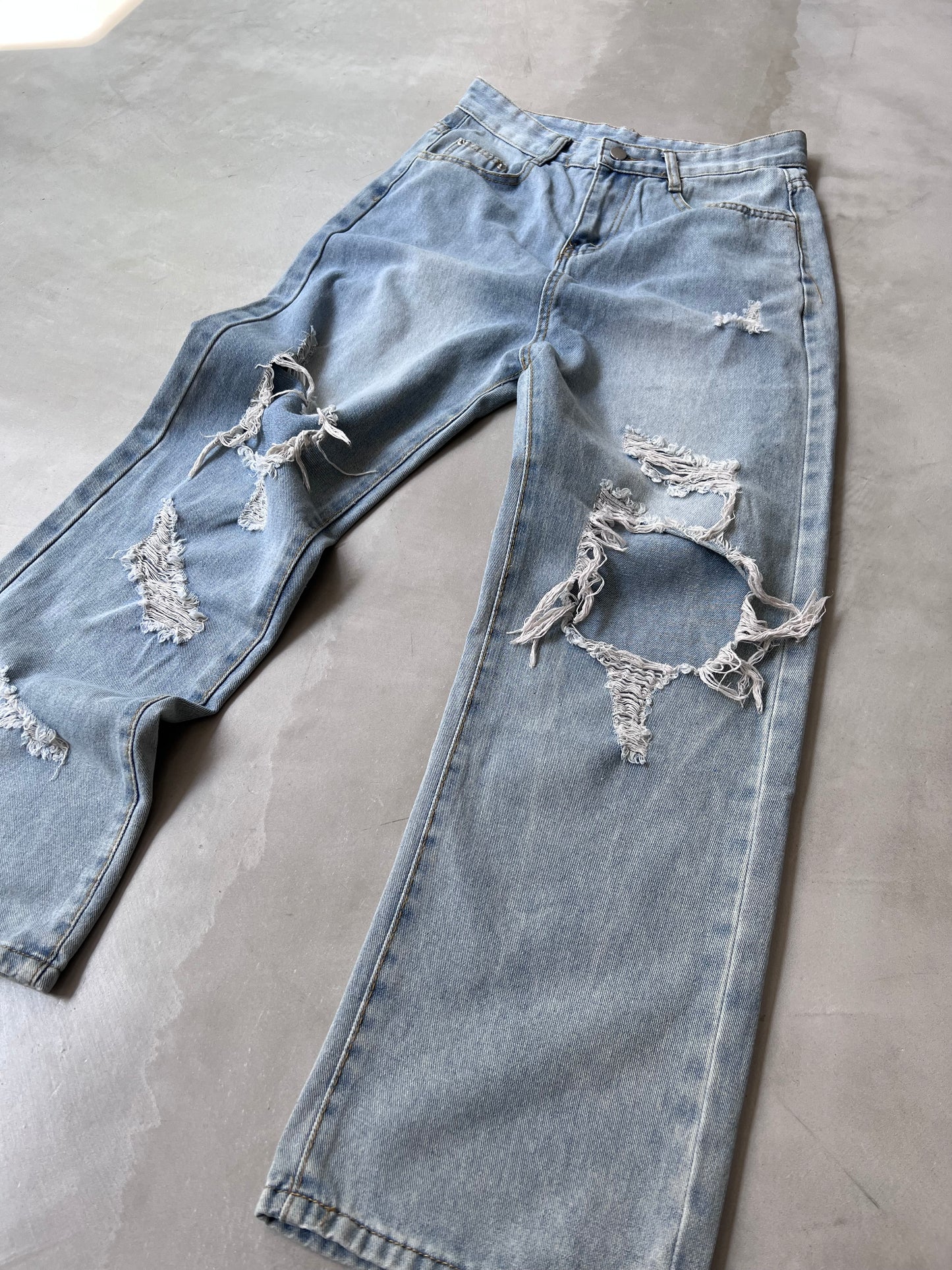 OVER DAMEGE DENIM