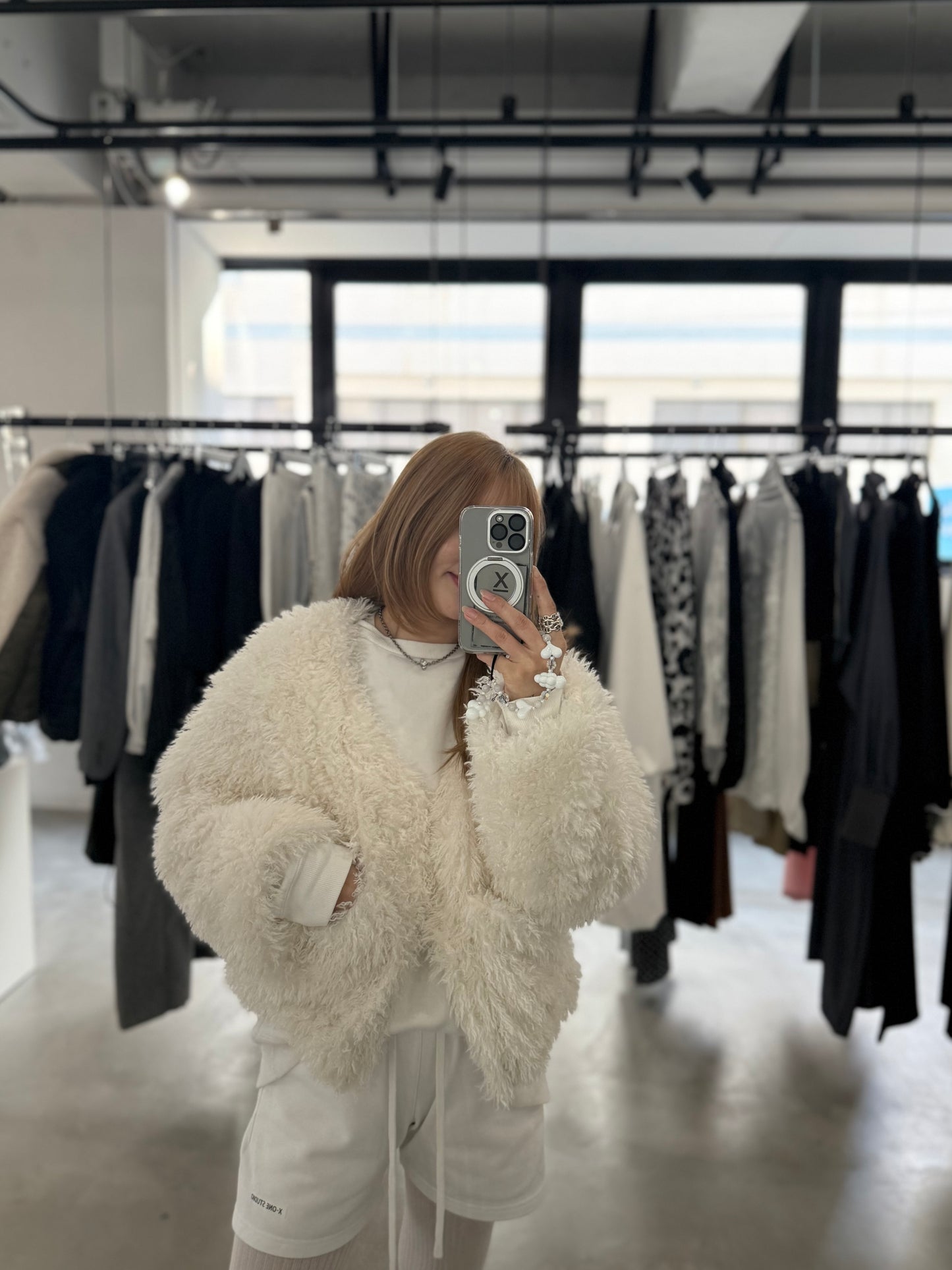 FLUFFY JACKET "WHITE"