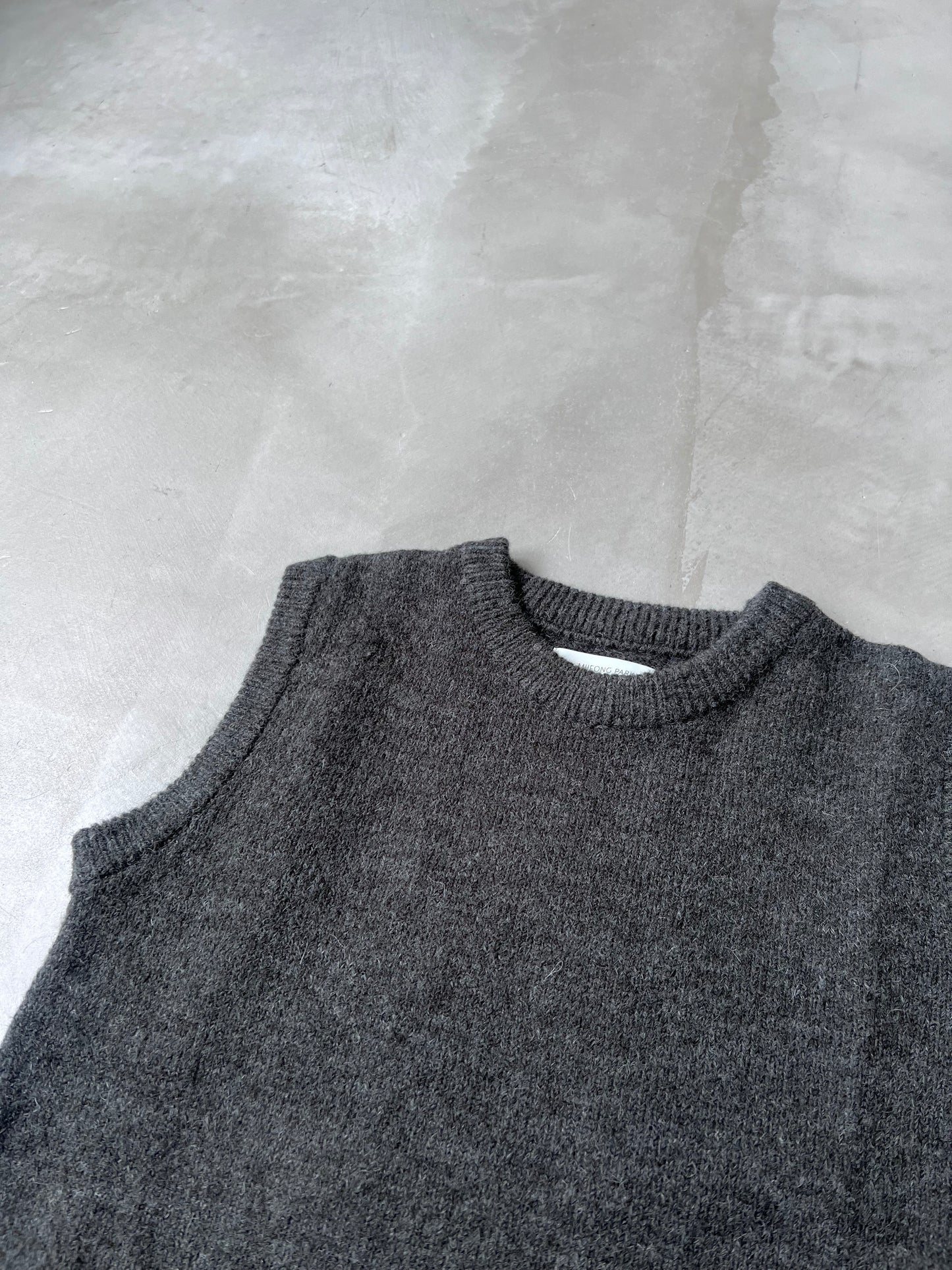 KNIT VEST "GRAY"