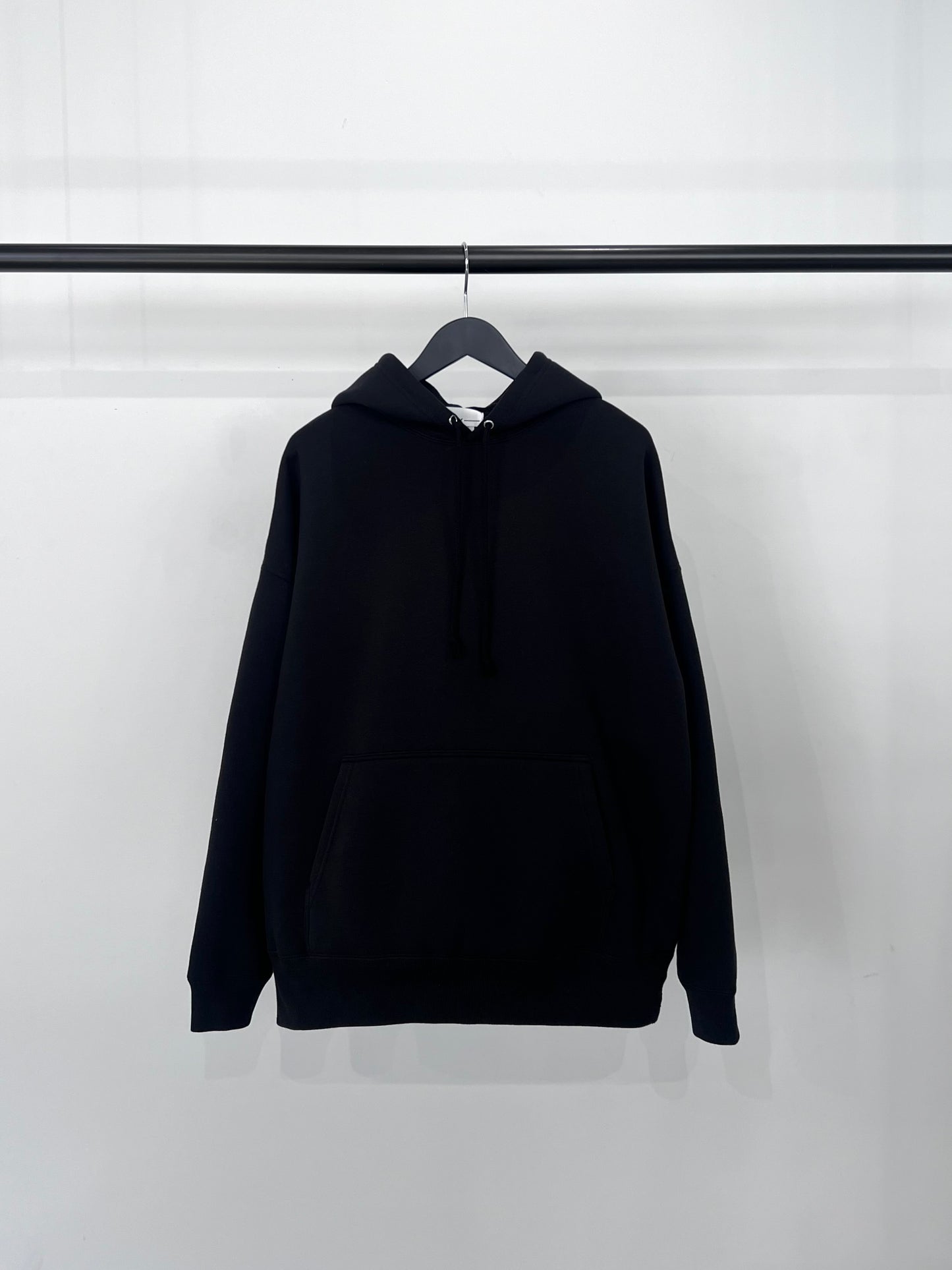 X-ONE WIDE HOODIE "BLACK"