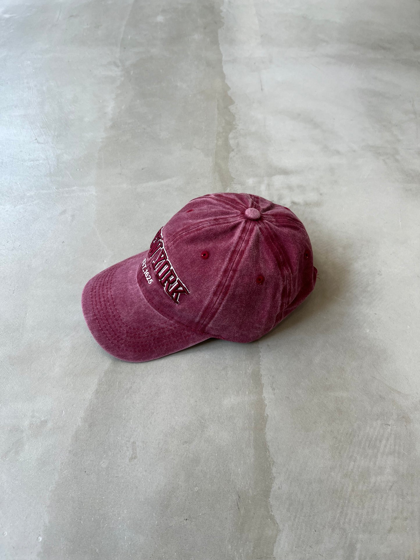 NEW YORK CAP "RED"