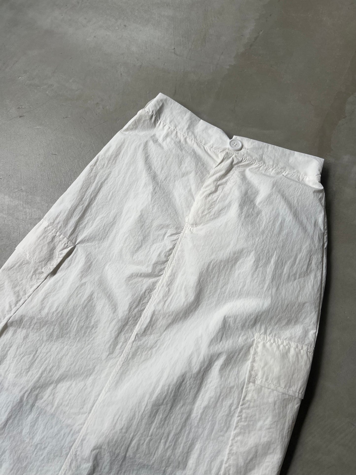 NYLON CARGO SKIRT “WHITE”