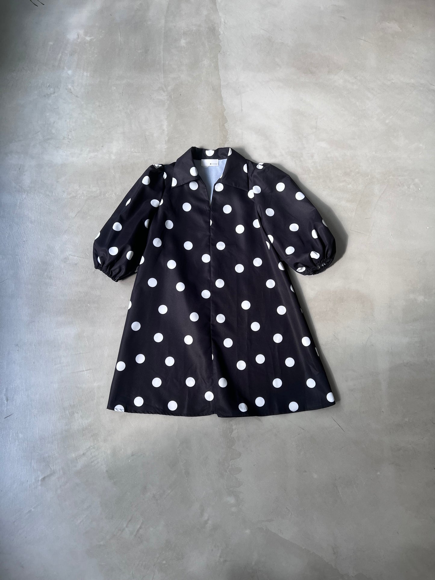 DOT MIDI DRESS