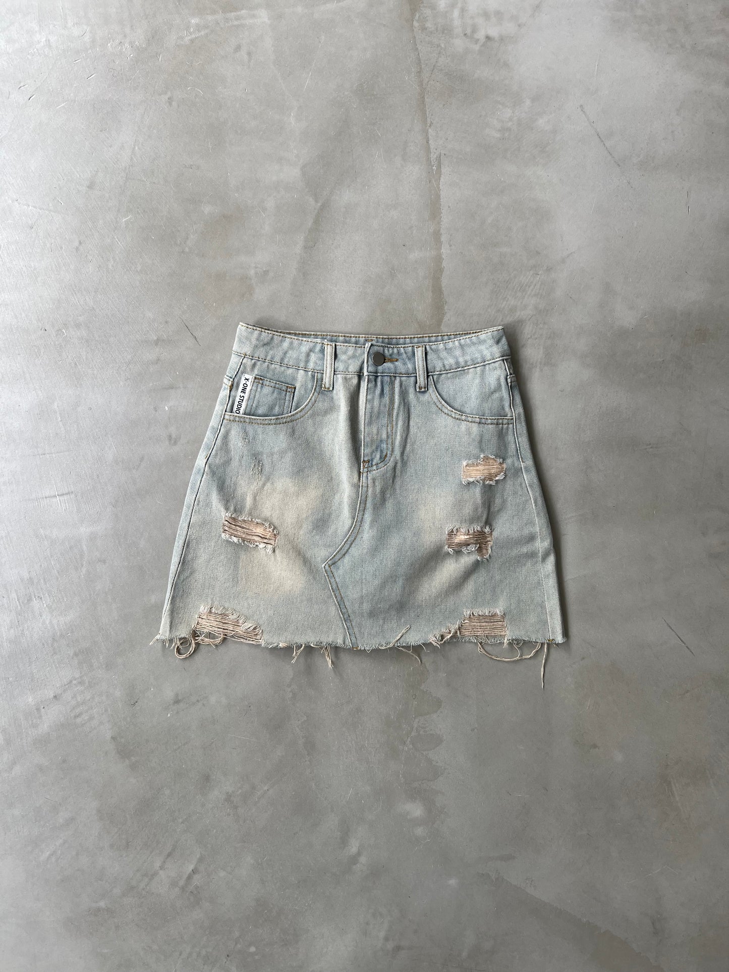 CRUSHED DENIM MINI