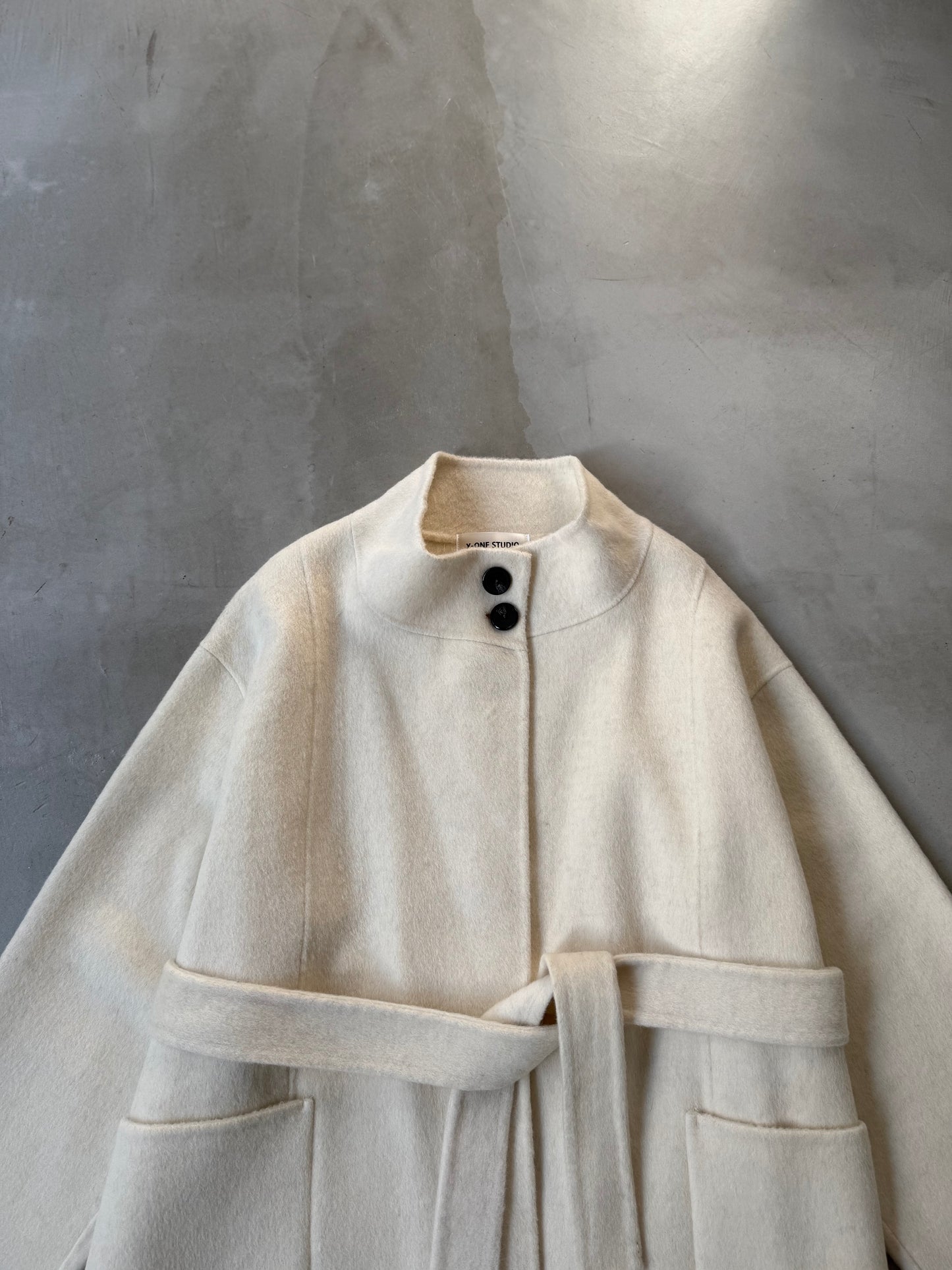 MELTON WOOL COAT "IVORY"
