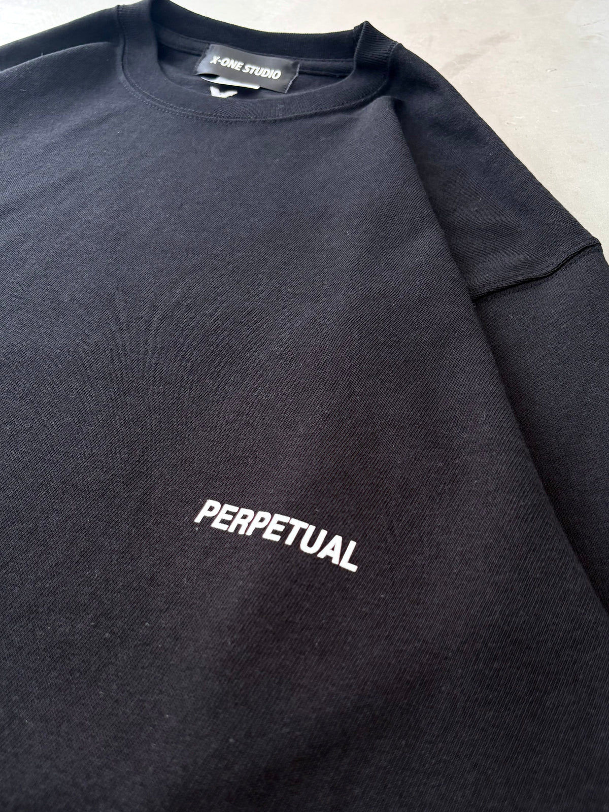 HEAVYWEIGHT TEE -PERPETUAL-“BLACK”