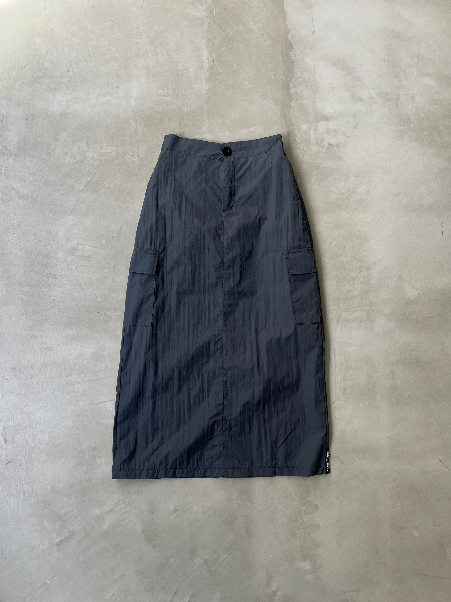 NYLON CARGO SKIRT “GRAY”