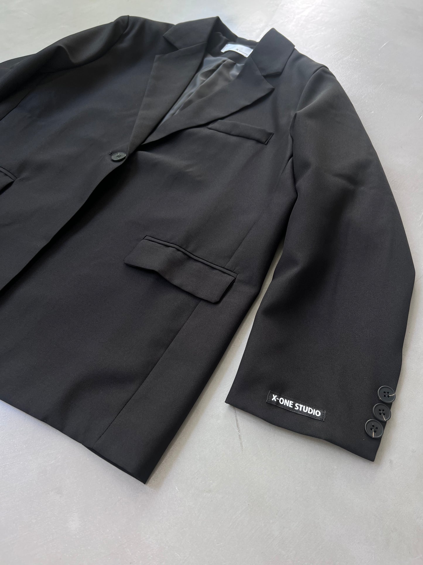 OVER SIZED JACKET "BLACK"