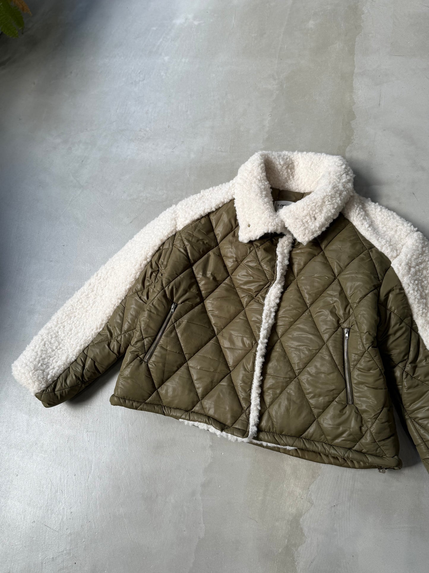 QUILTED BOA JACKET "OLIVE"