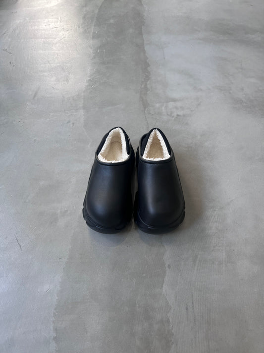 CHEWY FOAM CLOG "BLACK"