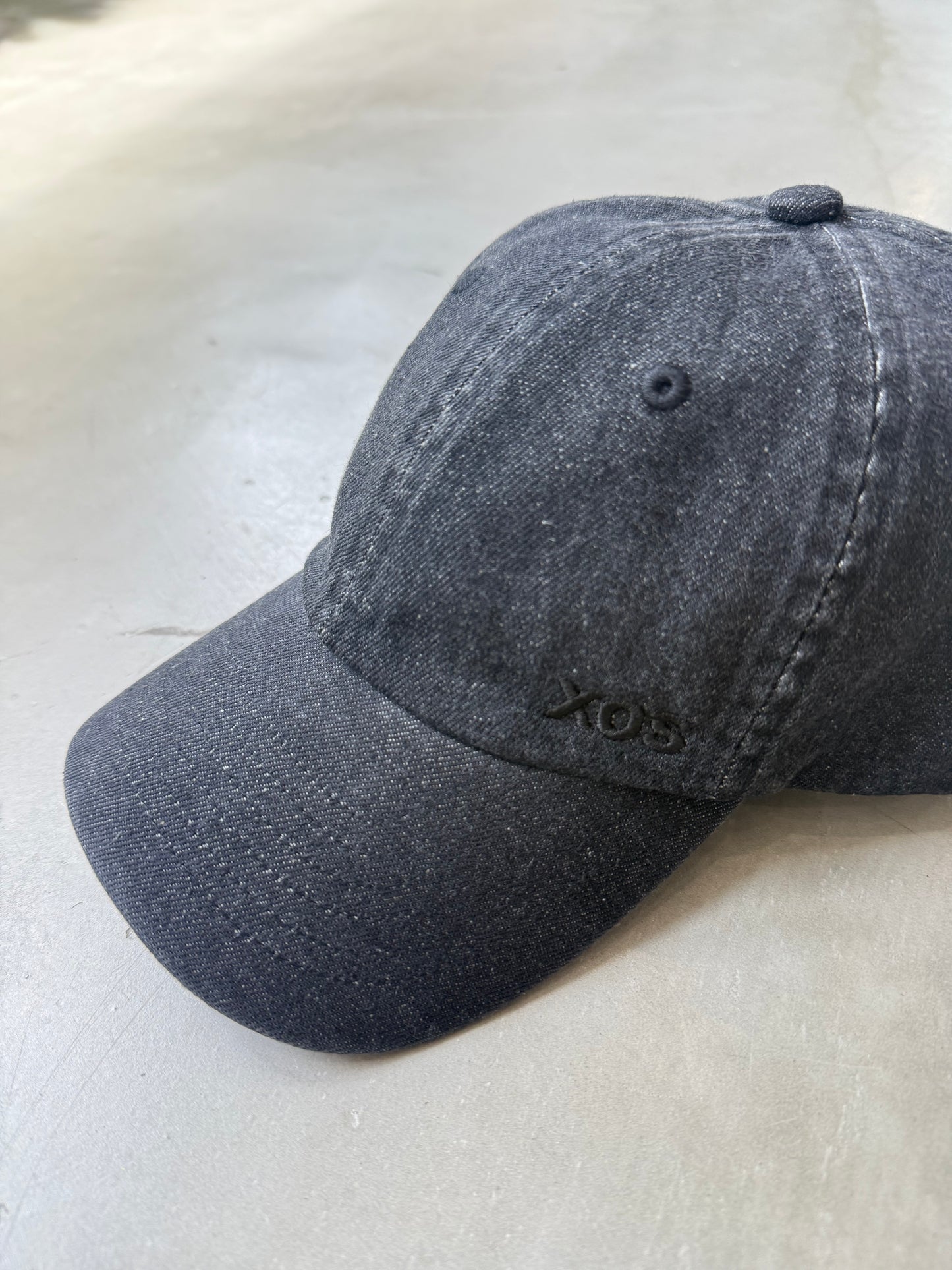 BLACK DENIM CAP