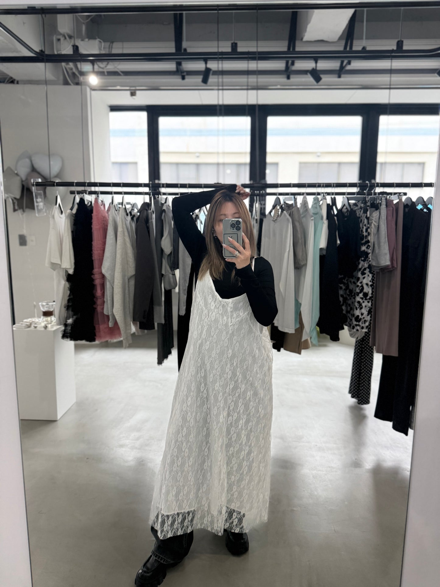 VINTAGE LACE DRESS