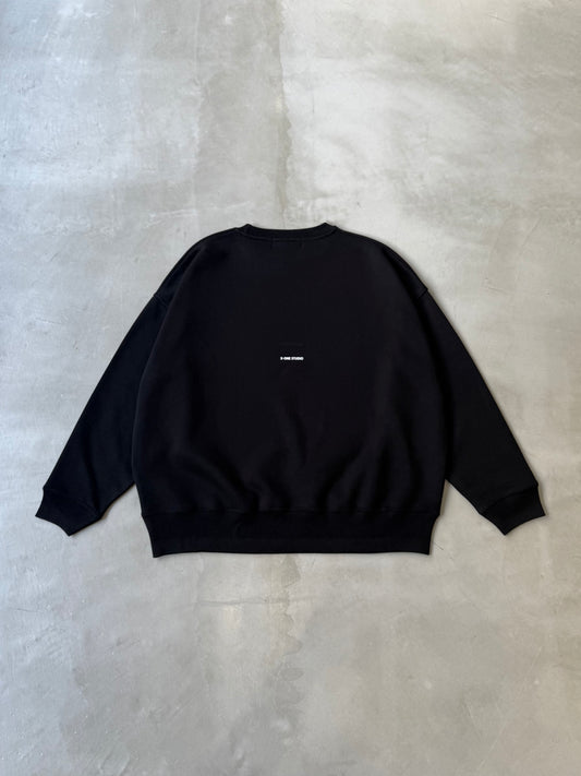 X-ONE BACK LOGO SWEAT "BLACK"