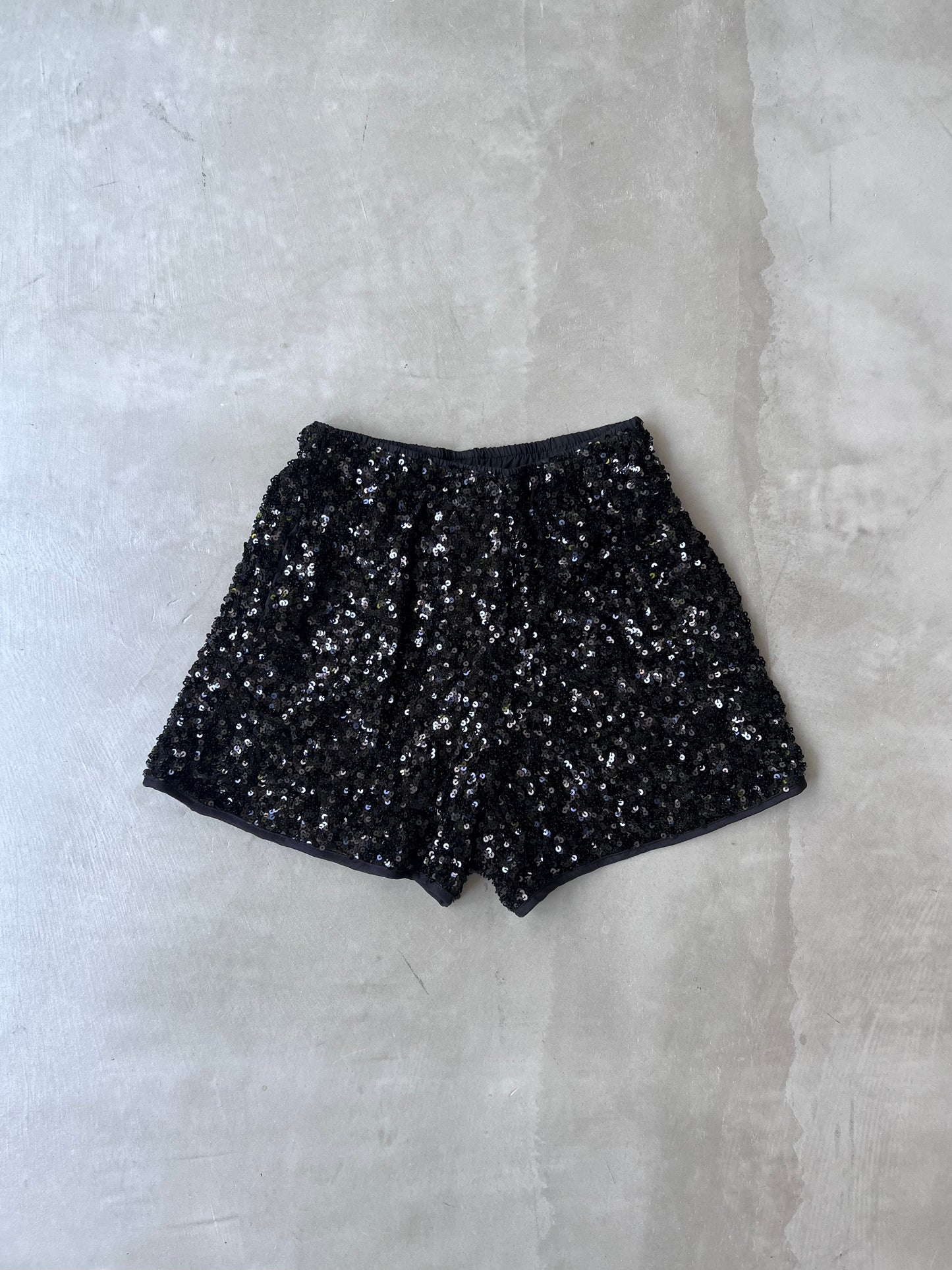 GLITTER SHORT PANTS "BLACK"