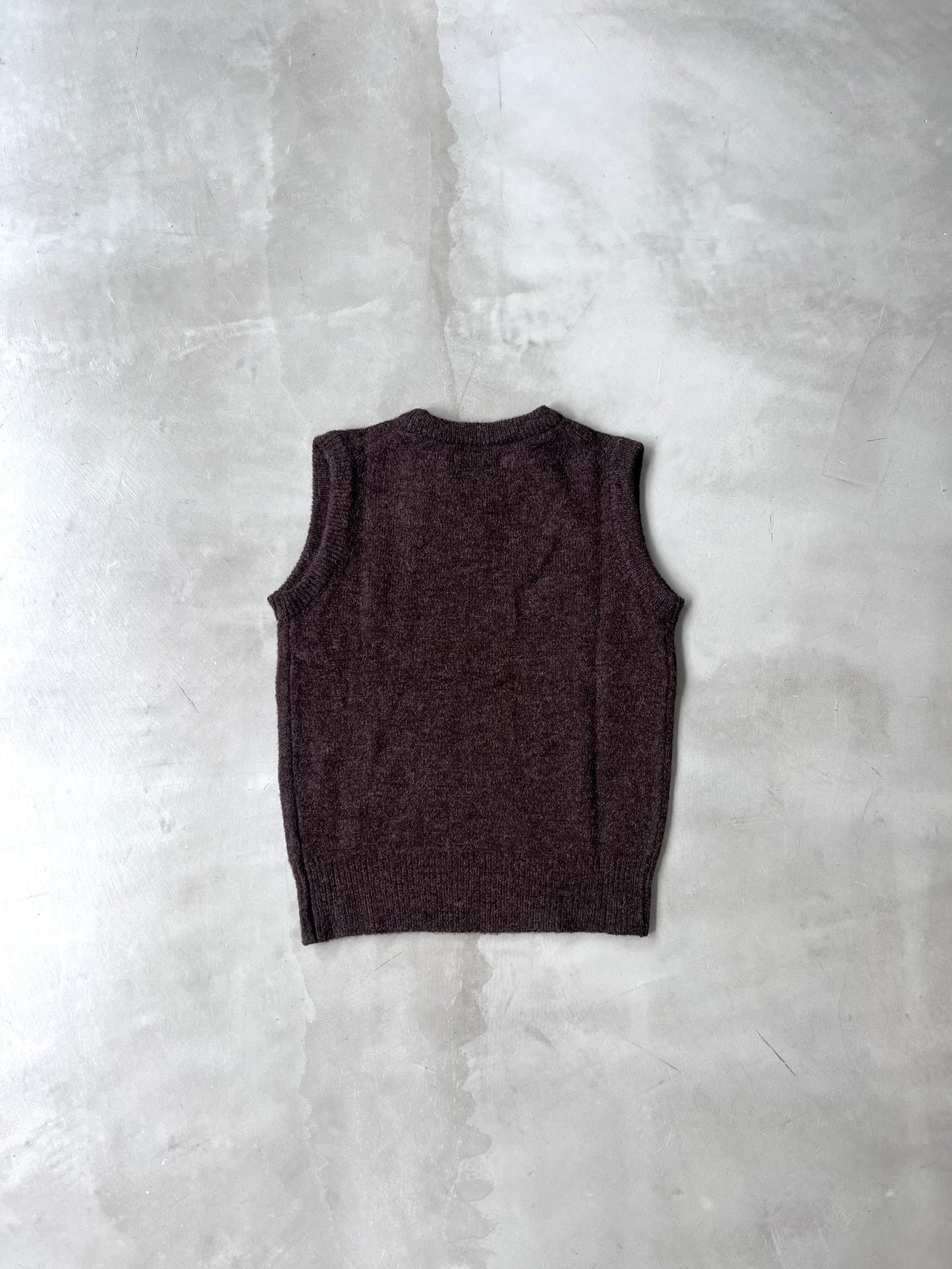 KNIT VEST "BROWN"