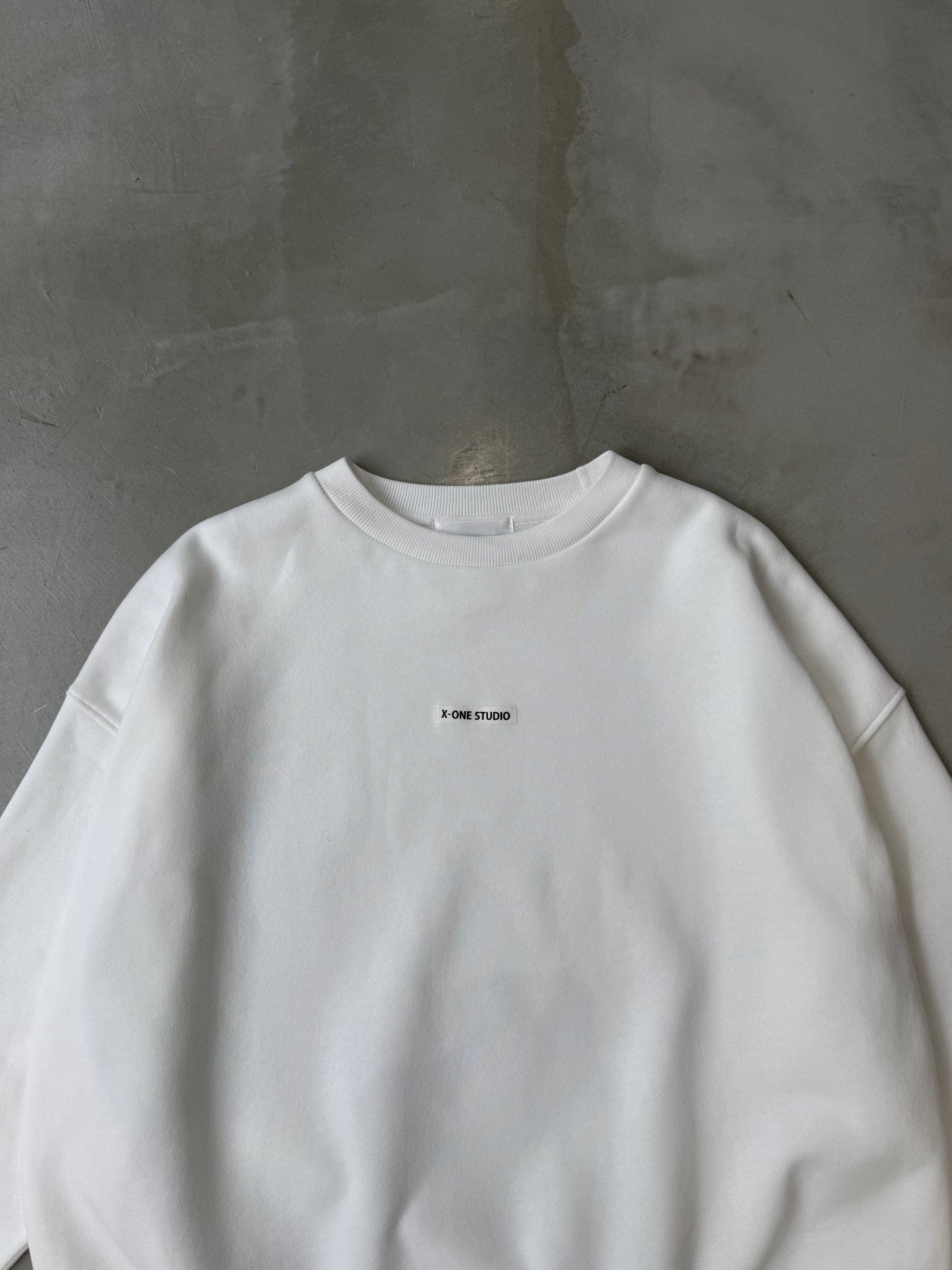 X-ONE WIDE SWEAT "WHITE"