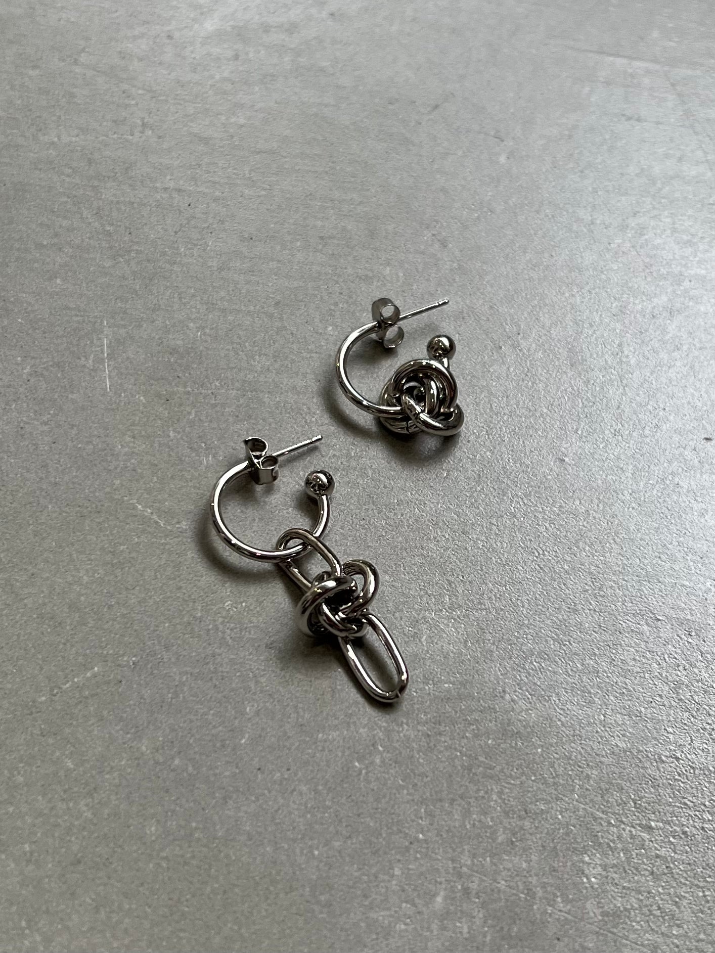 DARIA EARRINGS "SILVER"