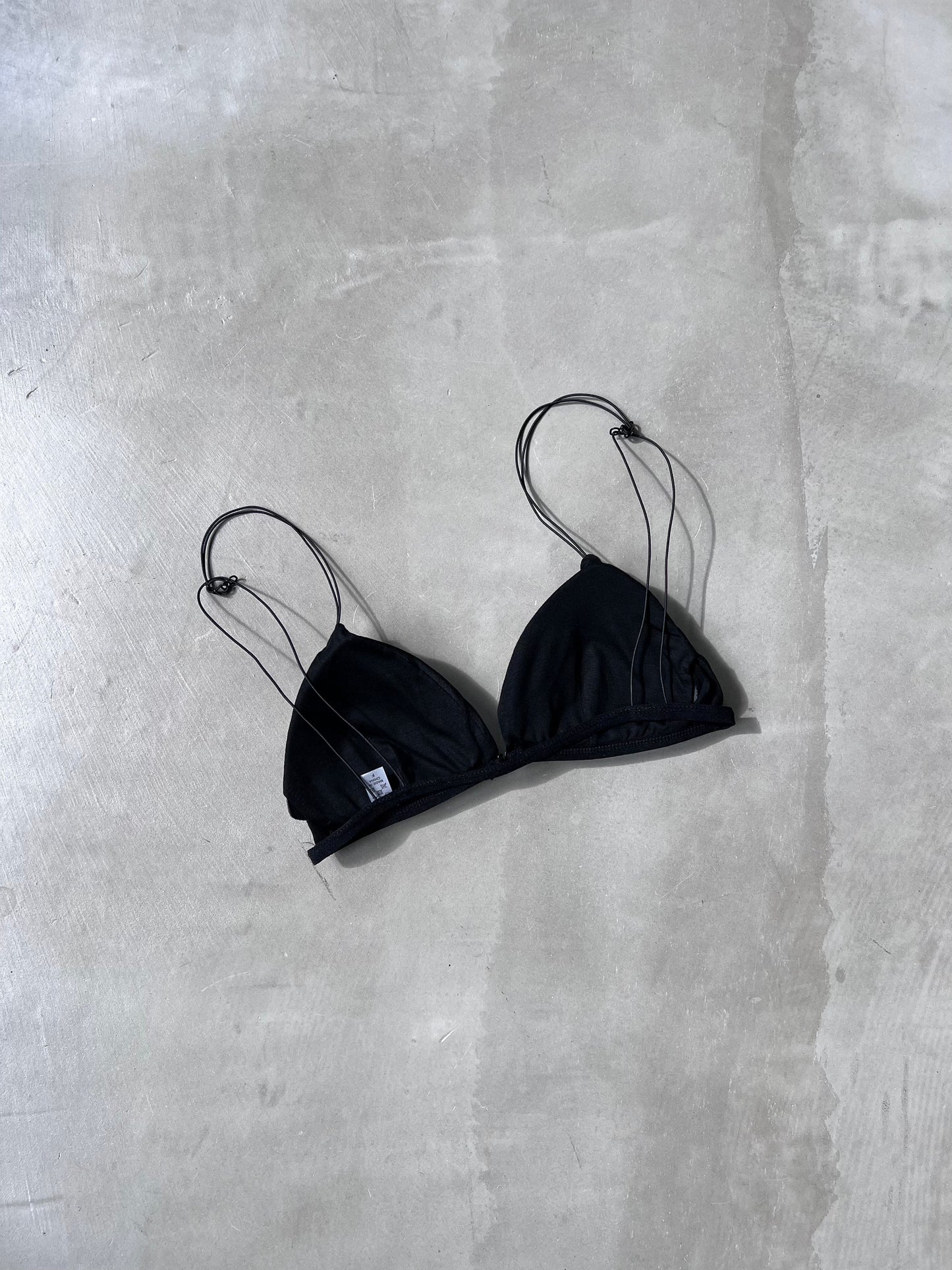 FRONT ROCK BRA "BLACK"