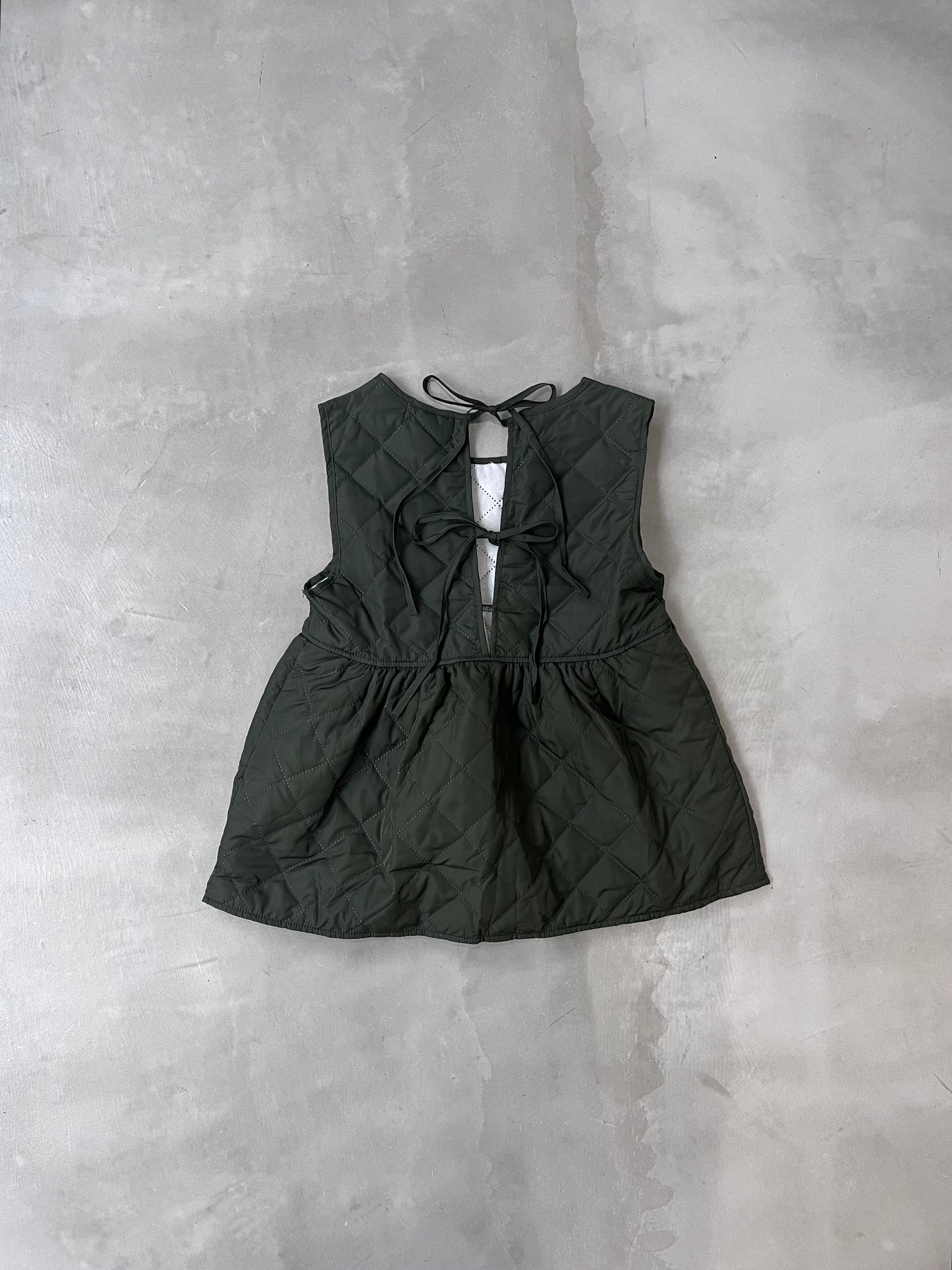 QUILTING PEPLUM TOP "OLIVE"