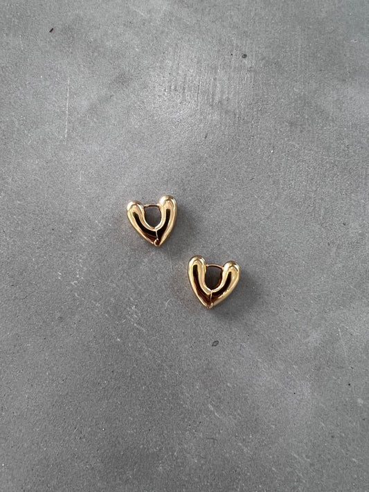 HEART HOOPS SMALL GLD