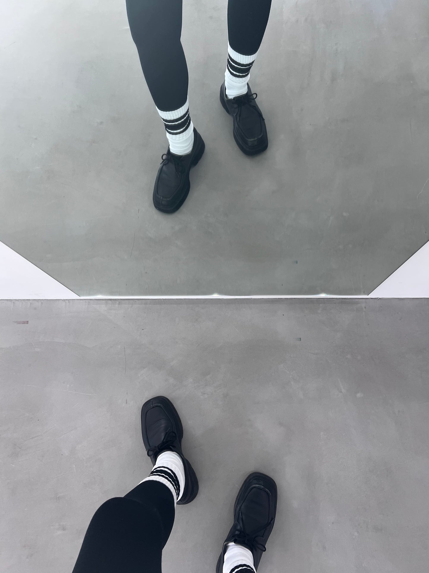 X-ONE BORDER SOCKS