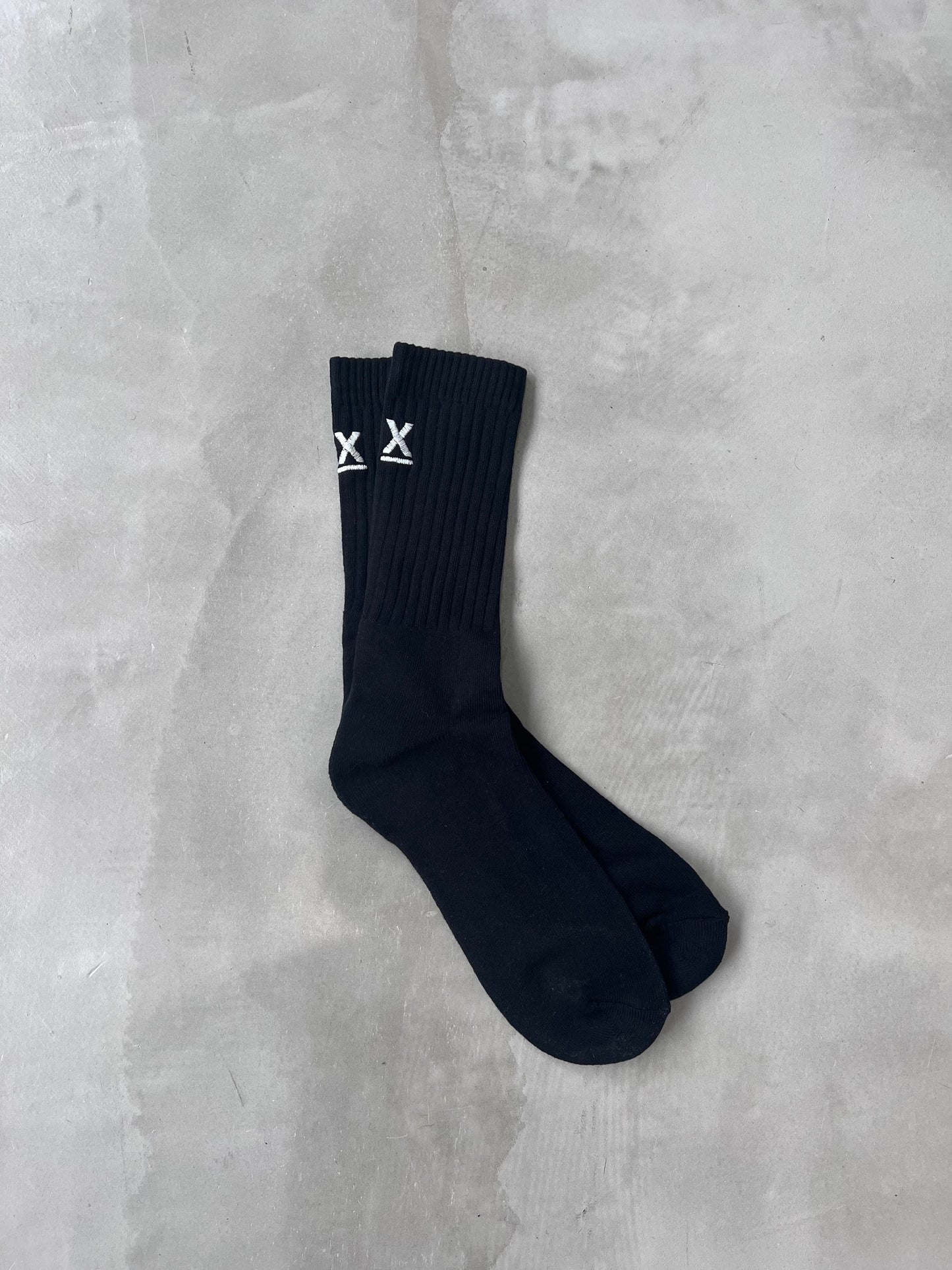 X-ONE LOGO SOCKS "BLACK"